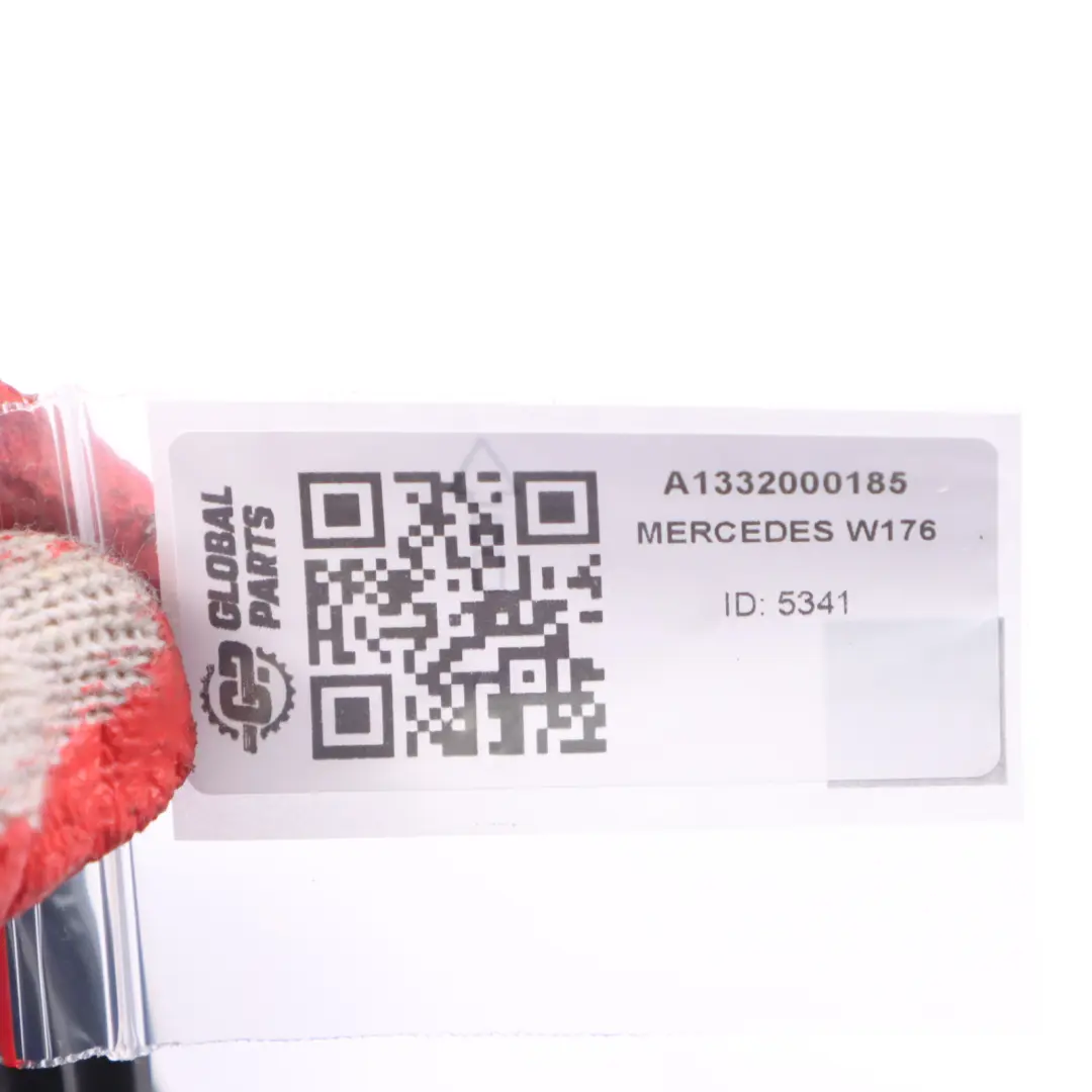 Mercedes W176 Réservoir dexpansion bouteille liquide refroidissement - SKU A1332000185 - Numéro de pièce A1332000185