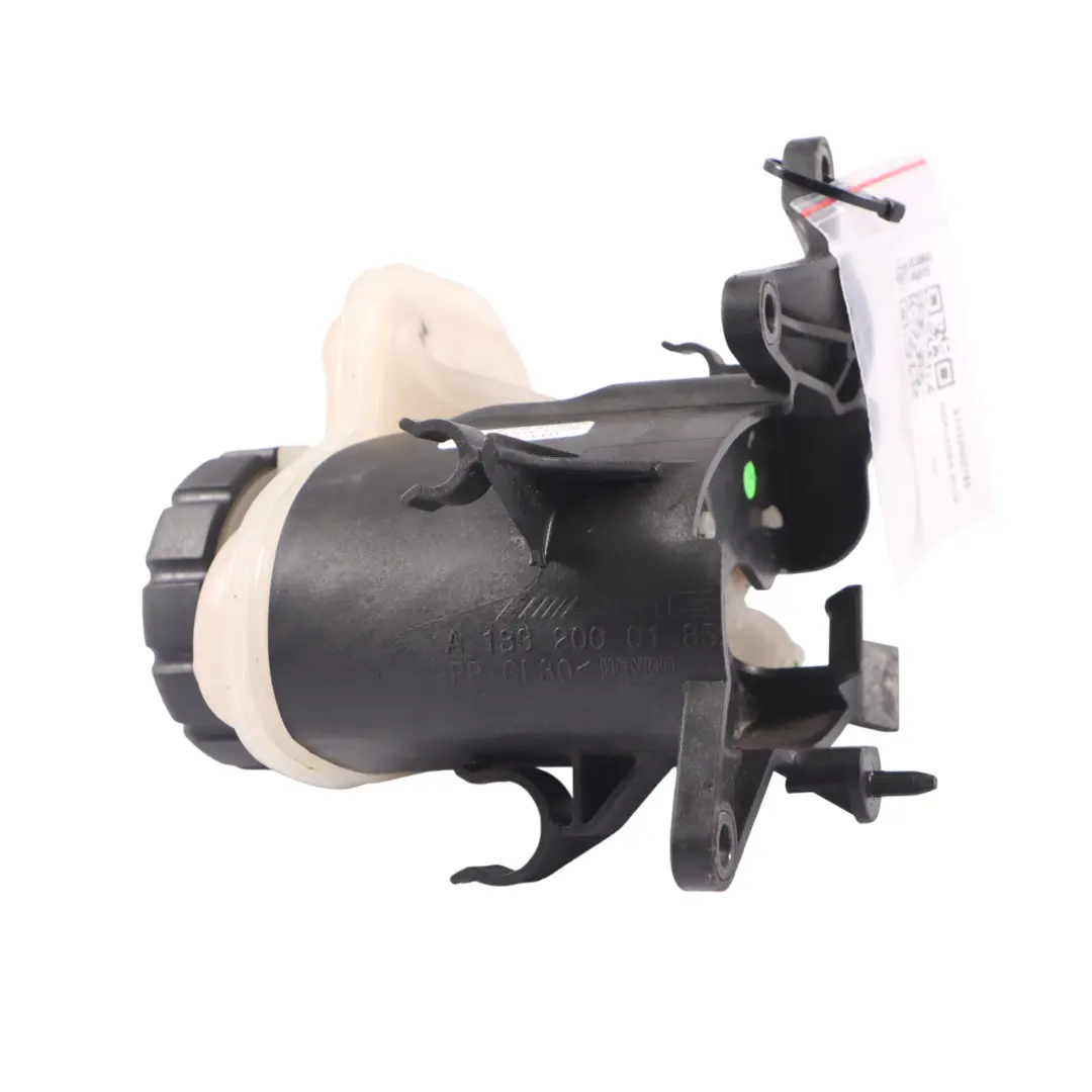 Mercedes W176 C117 serbatoio espansione acqua refrigerante bottiglia - SKU A1332000185 - Numero di parte A1332000185