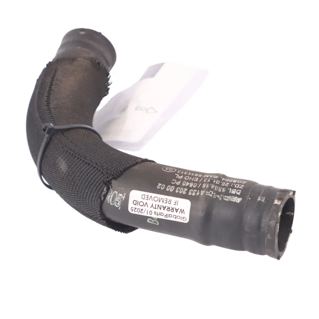 A45 AMG Tuyau refroidissement Tuyau refroidissement Mercedes W176 - SKU A1332030002 - Numéro de pièce A1332030002