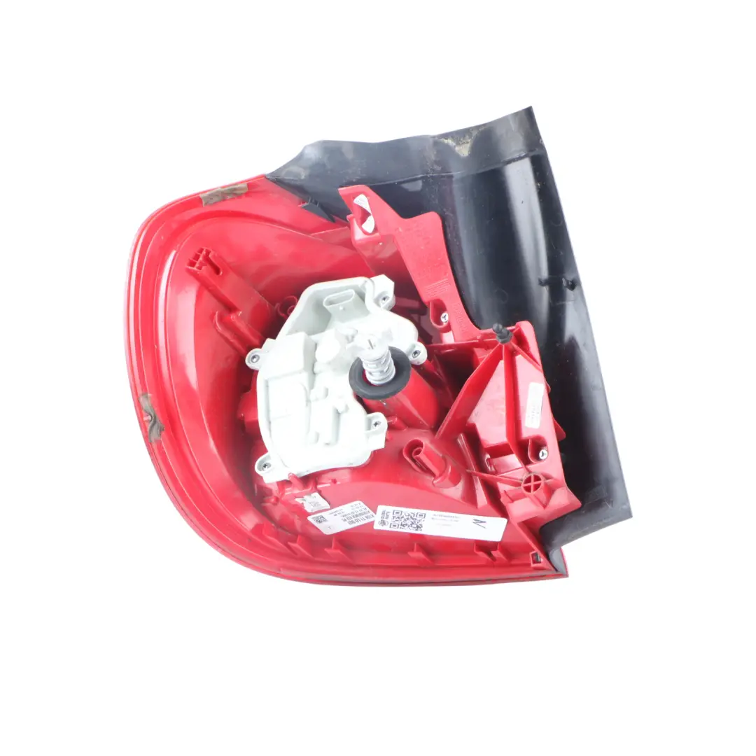 Tail Light Lamp Rear Right O/S to Mercedes GLA X156 with Part number A1569060858 Mercedes GLA X156 Tail Light Lamp Rear Right O/S - SKU A1569060858 - Part number A1569060858