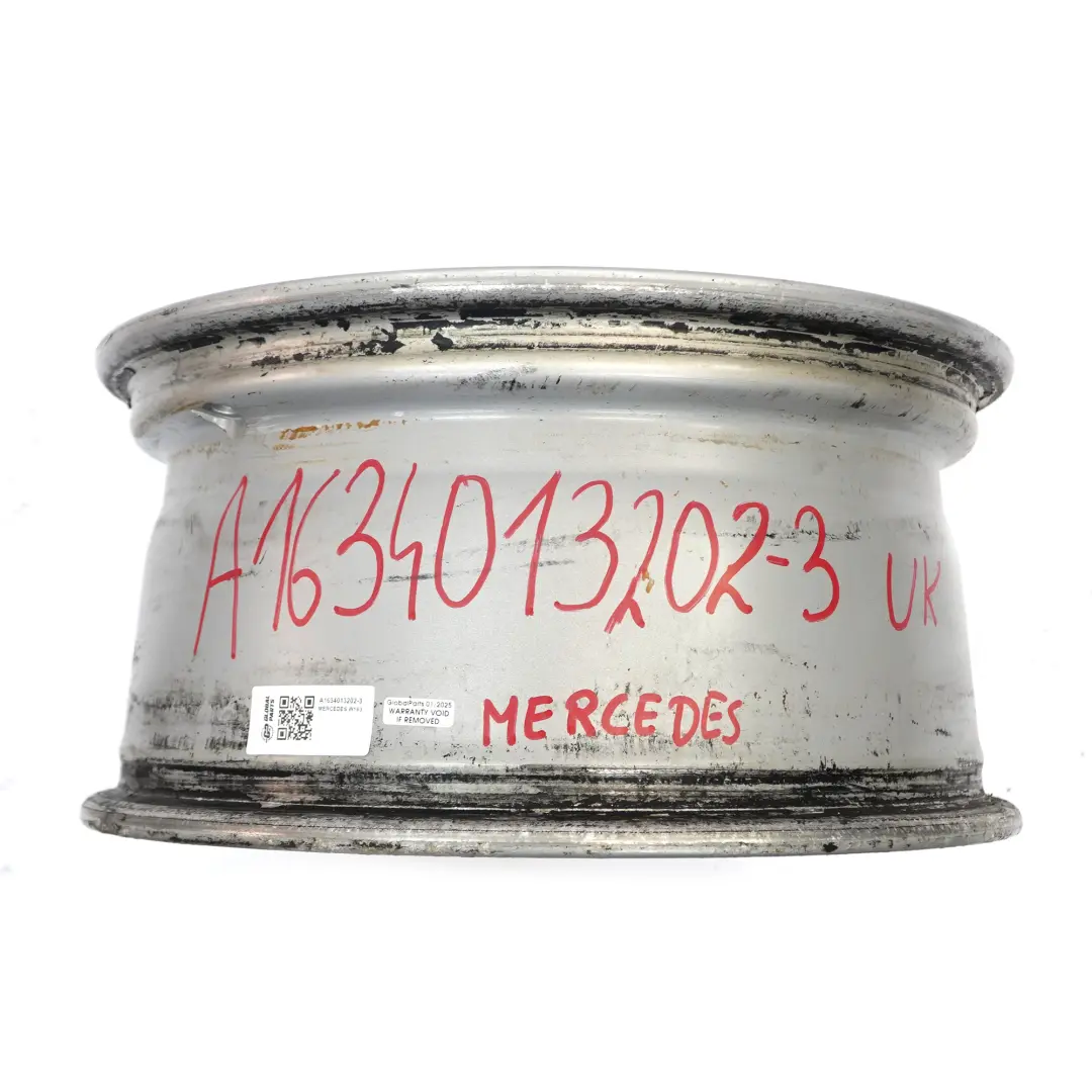 Alloy Wheel Rim 17" ET:52 8J Star Spoke to Mercedes ML W163 Silver with Part number A1634013202 Mercedes ML W163 Silver Alloy Wheel Rim 17" ET:52 8J Star Spoke - SKU A1634013202-3 - Part number A1634013202