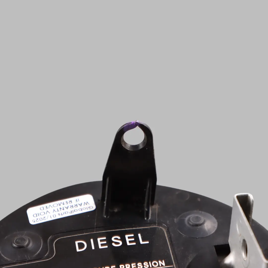 Flap Tank Cap Cover Brilliant Silver to Mercedes ML W163 Fuel with Part number A1637500106 Mercedes ML W163 Fuel Flap Tank Cap Cover Brilliant Silver - SKU A1637500106-BRS - Part number A1637500106