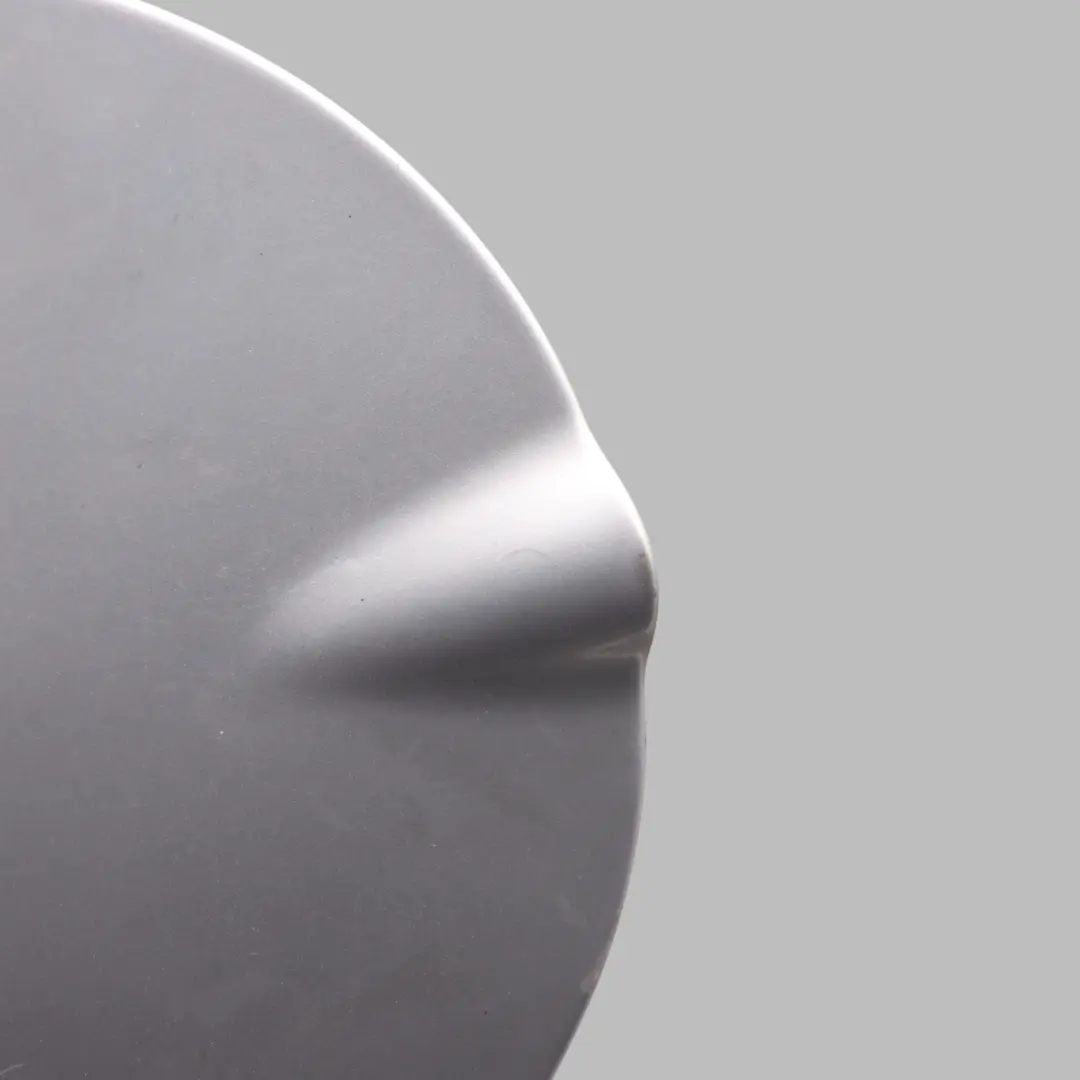 Flap Tank Cap Cover Brilliant Silver to Mercedes ML W163 Fuel with Part number A1637500106 Mercedes ML W163 Fuel Flap Tank Cap Cover Brilliant Silver - SKU A1637500106-BRS - Part number A1637500106