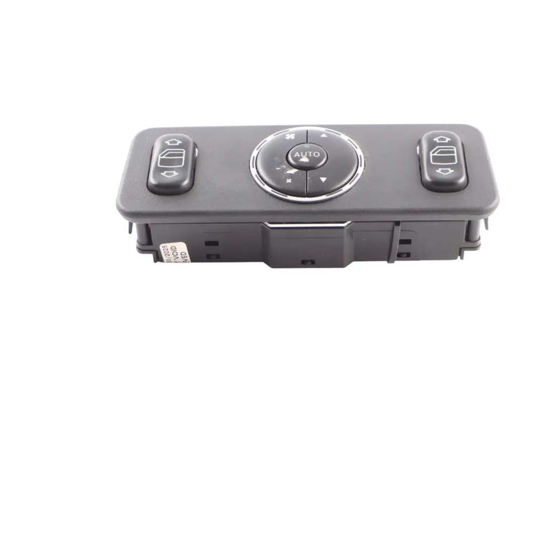 Consola Central Ventana Aire Acondicionado Panel Interruptor Negro para Mercedes W163 con número de pieza A1688206810 Mercedes W163 Consola Central Ventana Aire Acondicionado Panel Interruptor Negro - SKU A1638204910-1 - Número de pieza A1688206810