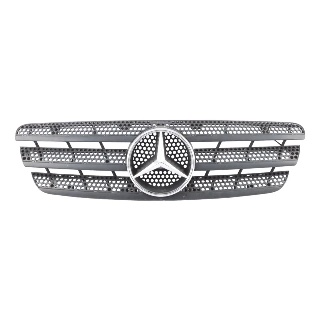 Griglia Bonnet Griglia Radiatore Copri Emblema per Mercedes ML W163 con numero di parte A1638800185 Mercedes ML W163 Griglia Bonnet Griglia Radiatore Copri Emblema - SKU A1638800185-1 - Numero di parte A1638800185