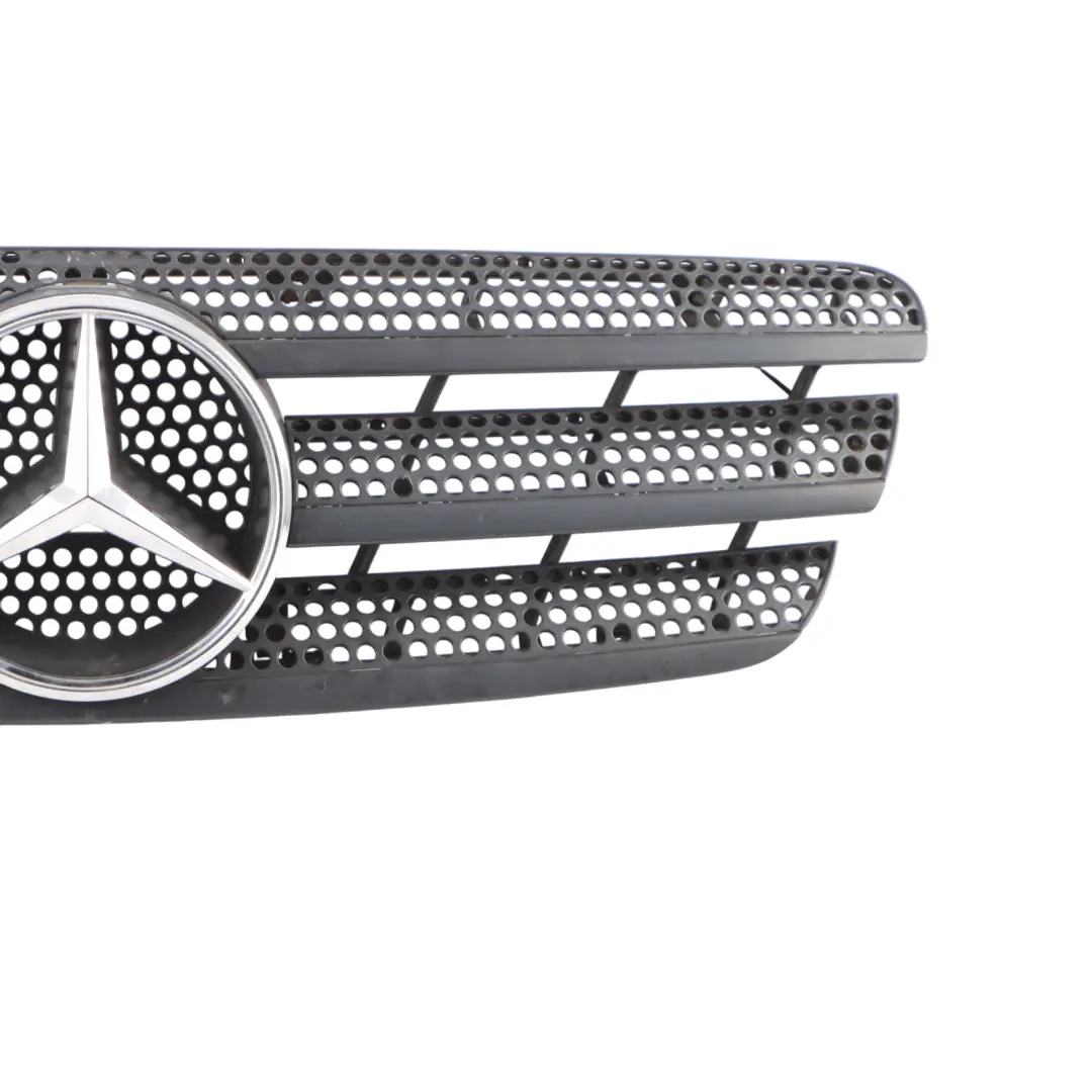 Griglia Bonnet Griglia Radiatore Copri Emblema per Mercedes ML W163 con numero di parte A1638800185 Mercedes ML W163 Griglia Bonnet Griglia Radiatore Copri Emblema - SKU A1638800185-1 - Numero di parte A1638800185