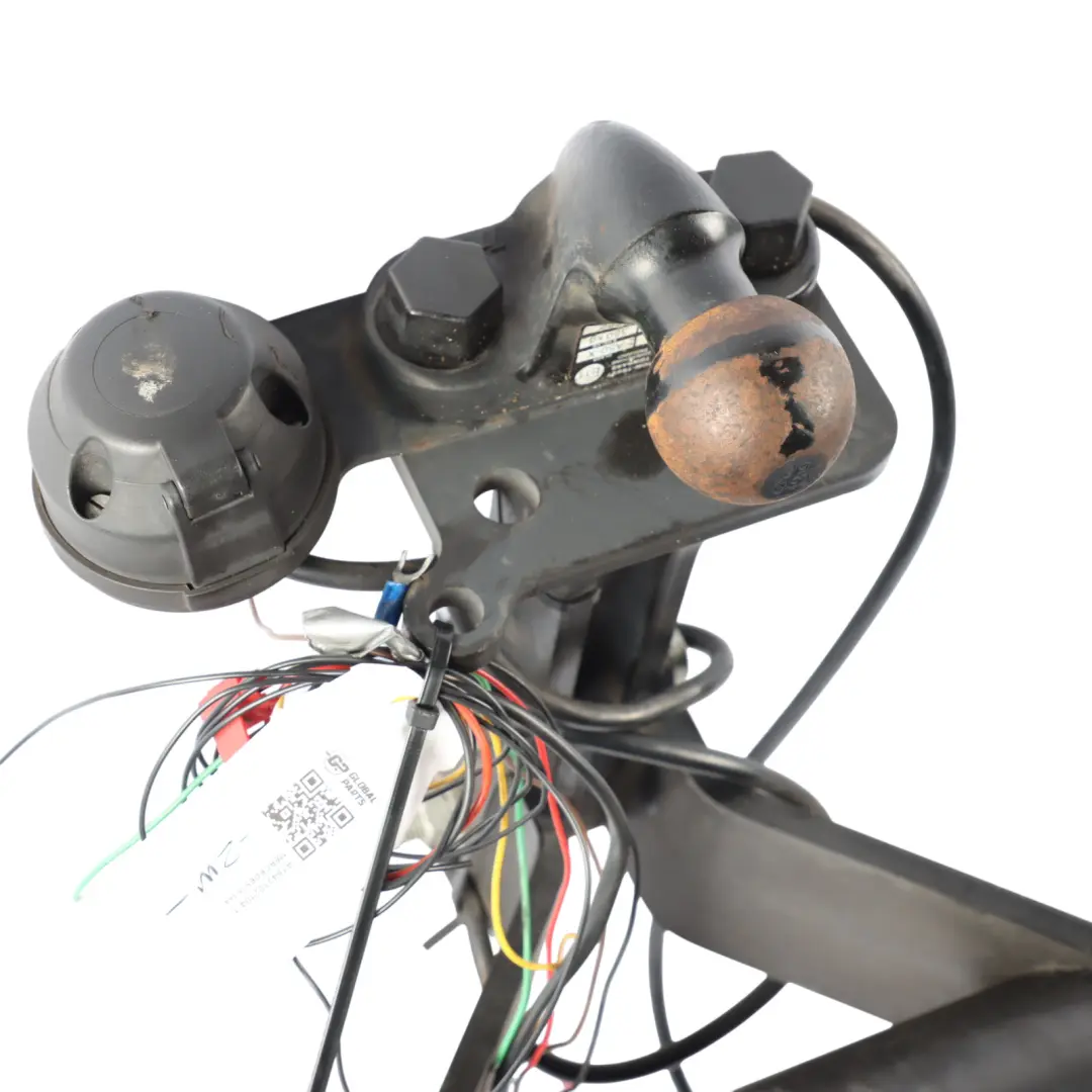 Mercedes ML W164 Towing Hitch Towbar Tow Bar Mechanism - SKU A1643102104-1 - Part number A1643102104