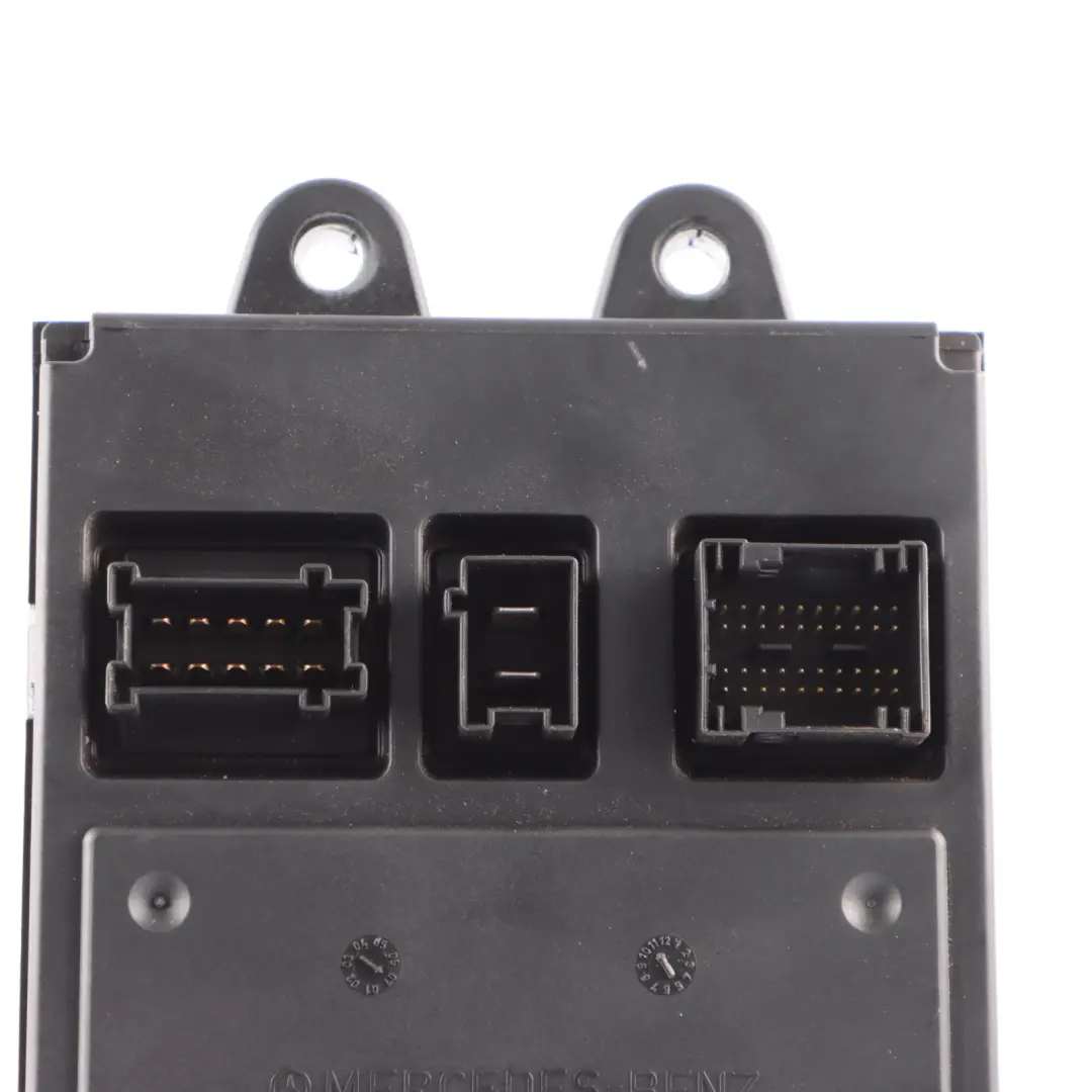 SAM Control Module Mercedes W164 W251 Fuse Box Comfort Unit ECU to with Part number A1645404401 SAM Control Module Mercedes W164 W251 Fuse Box Comfort Unit ECU - SKU A1645404401 - Part number A1645404401