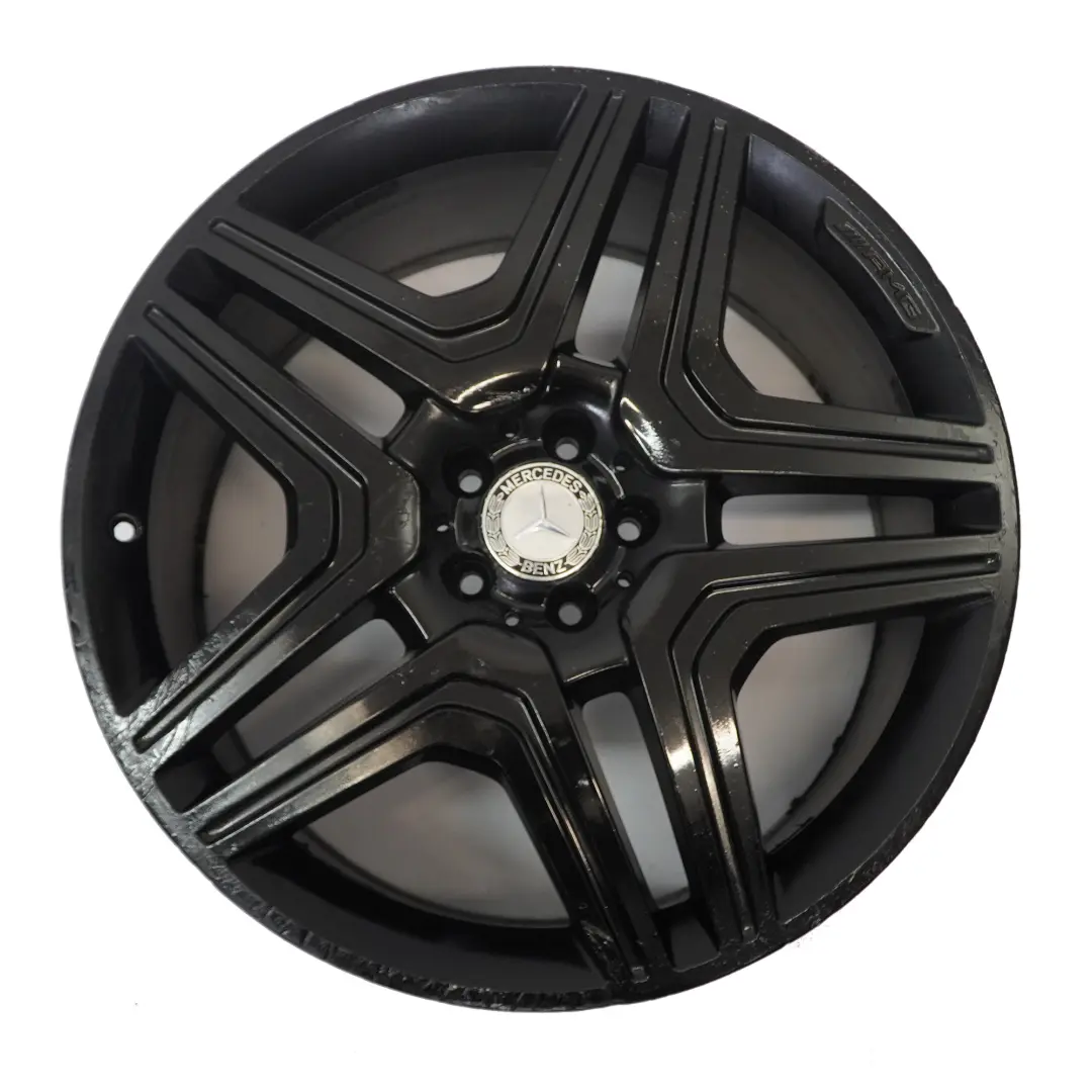 Cerchio in lega nero 21" doppie razze 10J ET56 per Mercedes ML W166 AMG con numero di parte A1664012302 Mercedes ML W166 AMG Cerchio in lega nero 21" doppie razze 10J ET56 - SKU A1664012302-2 - Numero di parte A1664012302