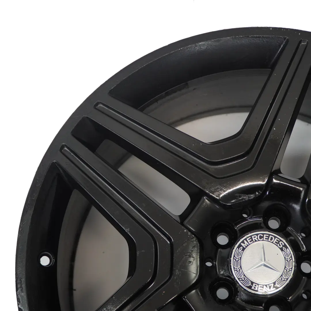 Schwarz Alufelge 21" Doppelspeiche 10J ET56 für Mercedes ML W166 AMG mit Teilenummer A1664012302 Mercedes ML W166 AMG Schwarz Alufelge 21" Doppelspeiche 10J ET56 - SKU A1664012302-2 - Teilenummer A1664012302