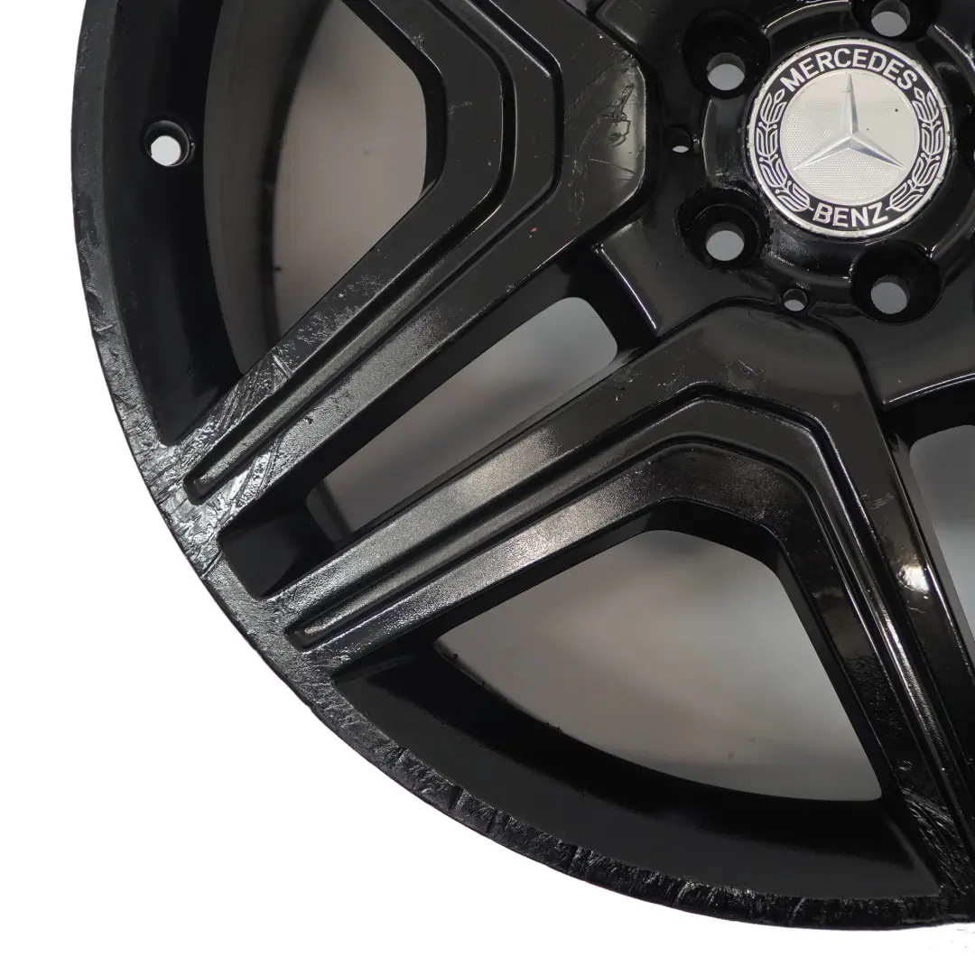 Czarna Felga Aluminiowa 21" 10J ET56 do Mercedes ML W166 AMG o numerze A1664012302 Mercedes ML W166 AMG Czarna Felga Aluminiowa 21" 10J ET56 - SKU A1664012302-2 - Numer Części A1664012302