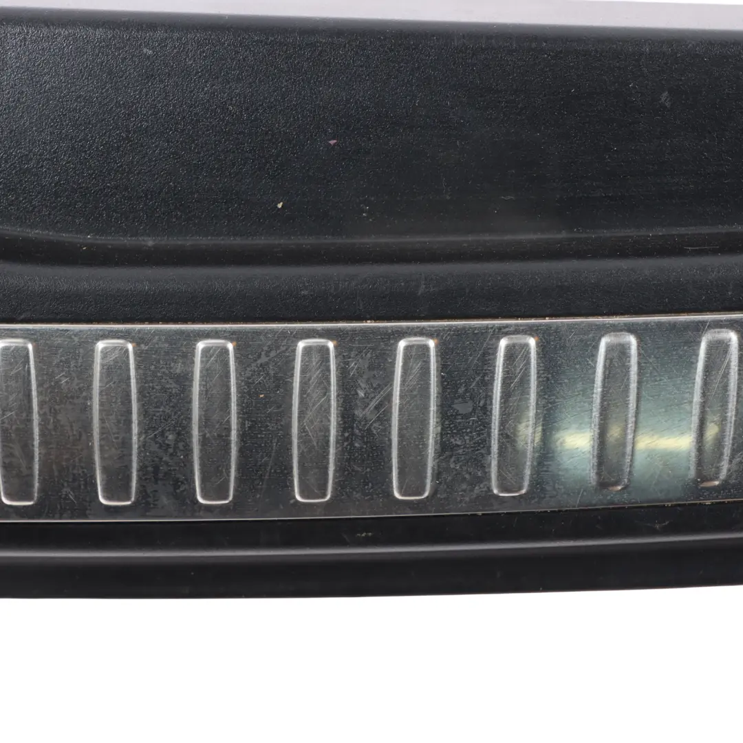 Carga Umbral Tronco Cubierta Equipaje Borde Panel para Mercedes ML W166 con número de pieza A1666900041 Mercedes ML W166 Carga Umbral Tronco Cubierta Equipaje Borde Panel - SKU A1666900041 - Número de pieza A1666900041