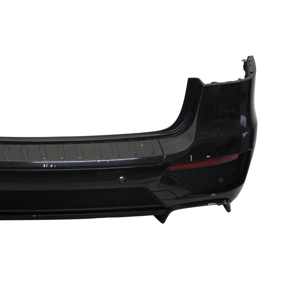 Zderzak Tylny AMG ML63 Obsidian Black Czarny Metalik - 197 do Mercedes W166 o numerze A1668855425 Mercedes W166 Zderzak Tylny AMG ML63 Obsidian Black Czarny Metalik - 197 - SKU A1668855425-OB - Numer Części A1668855425