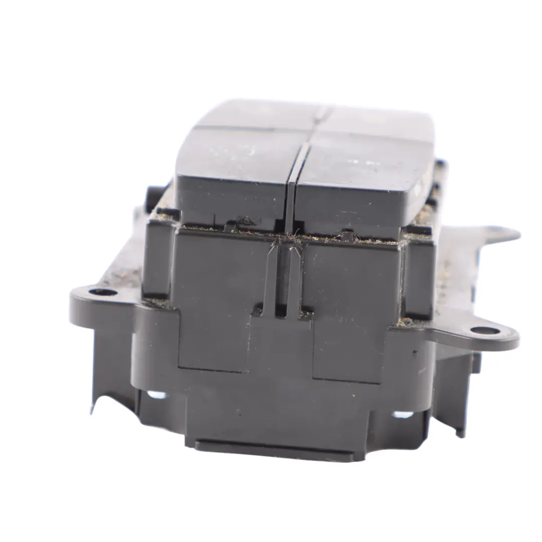 Sospensione Livello Interruttore Pulsante Pannello DSR per Mercedes W166 con numero di parte A1669054600 Mercedes W166 Sospensione Livello Interruttore Pulsante Pannello DSR - SKU A1669054600 - Numero di parte A1669054600