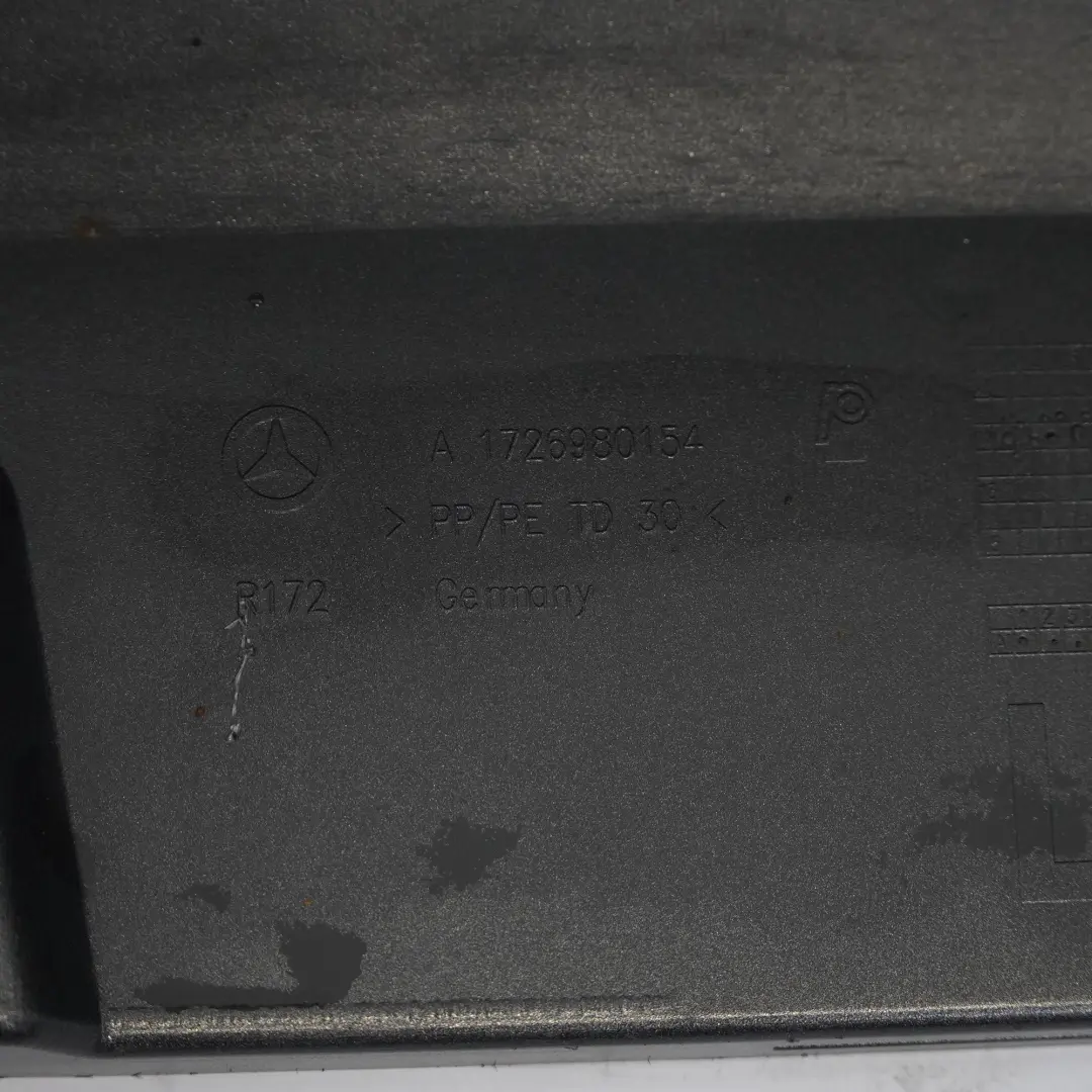 Próg Lewy AMG Listwa Progowa Indium Grey Metalik - 963 do Mercedes R172 o numerze A1726980154 Mercedes R172 Próg Lewy AMG Listwa Progowa Indium Grey Metalik - 963 - SKU A1726980154-ING - Numer Części A1726980154