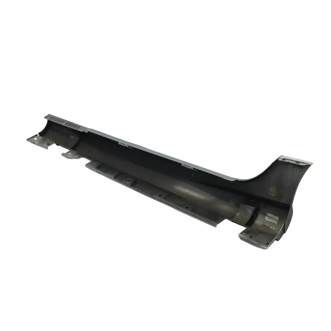 Mercedes R172 Cache seuil de porte AMG Droite Iridium Silber - 775 - SKU A1726980354-IRS - Numéro de pièce A1726980354