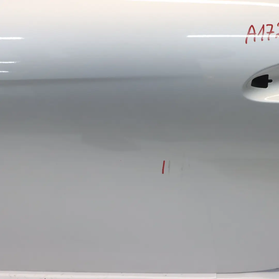 Gauche Iridium Silver Metallic - 775 pour Mercedes SLK R172 Porte Avant à propos du numéro de pièce A1727200305 Mercedes SLK R172 Porte Avant Gauche Iridium Silver Metallic - 775 - SKU A1727200305-IRS1 - Numéro de pièce A1727200305