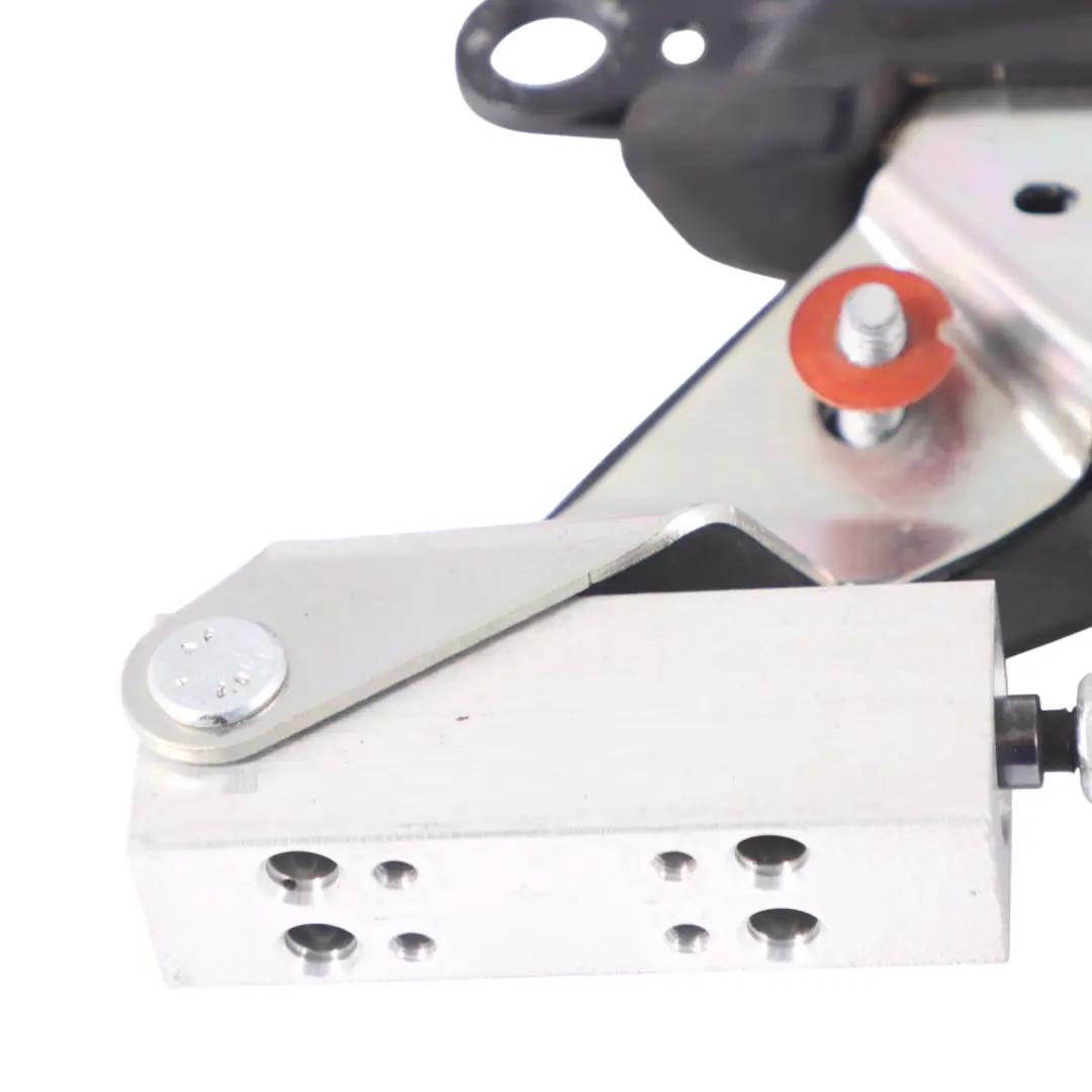 Mécanisme verrouillage toit pliant avant droit pour Mercedes SLK R172 à propos du numéro de pièce A1727900371 Mercedes SLK R172 Mécanisme verrouillage toit pliant avant droit - SKU A1727900271 - Numéro de pièce A1727900371