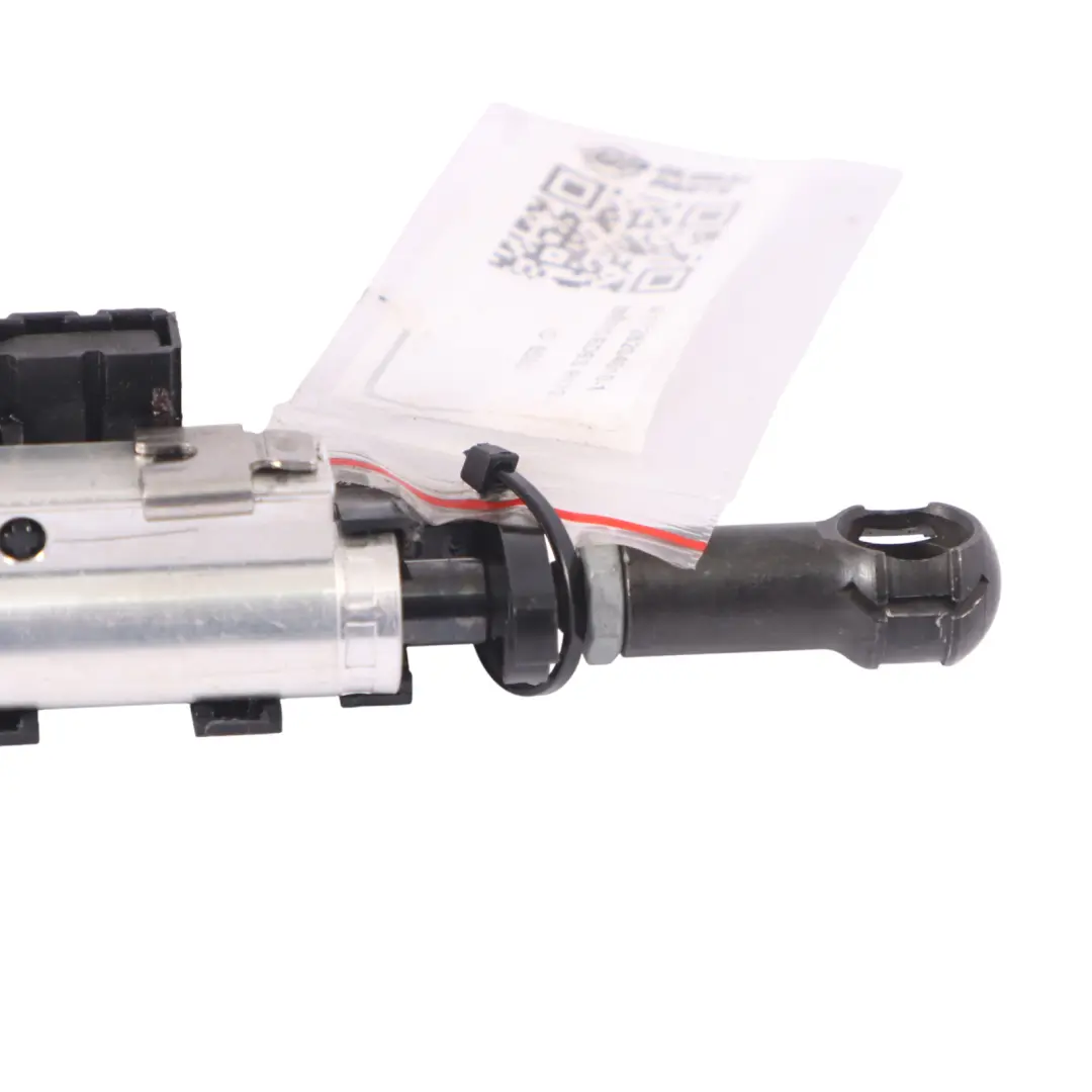 Folding Roof Hydraulic Cylinder Right O/S to Mercedes R172 Convertible with Part number A1728204010 Mercedes R172 Convertible Folding Roof Hydraulic Cylinder Right O/S - SKU A1728204010-1 - Part number A1728204010