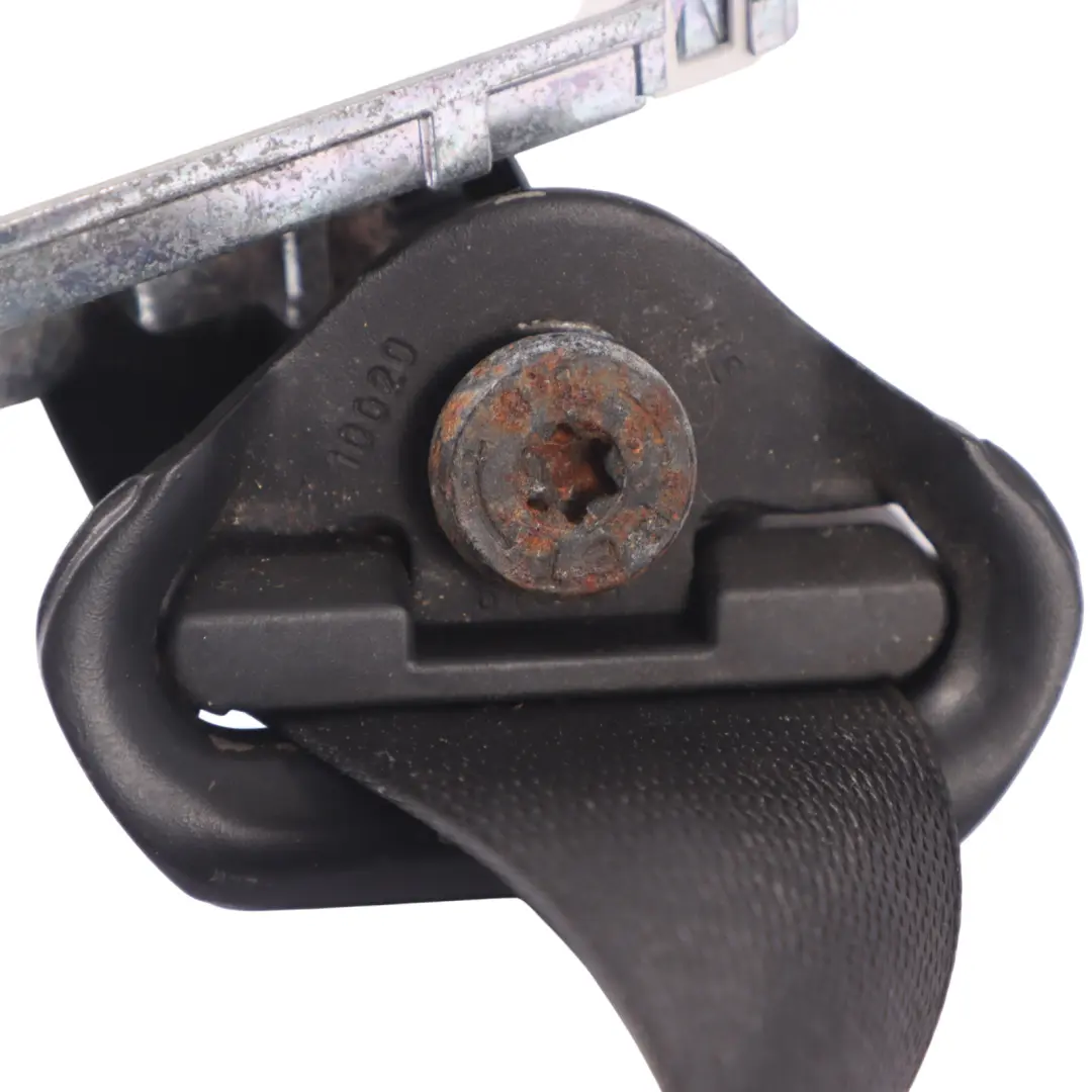 Rétracteur ceinture sécurité avant droite Noir pour Mercedes SLK R172 à propos du numéro de pièce A1728602285 Mercedes SLK R172 Rétracteur ceinture sécurité avant droite Noir - SKU A1728602285 - Numéro de pièce A1728602285