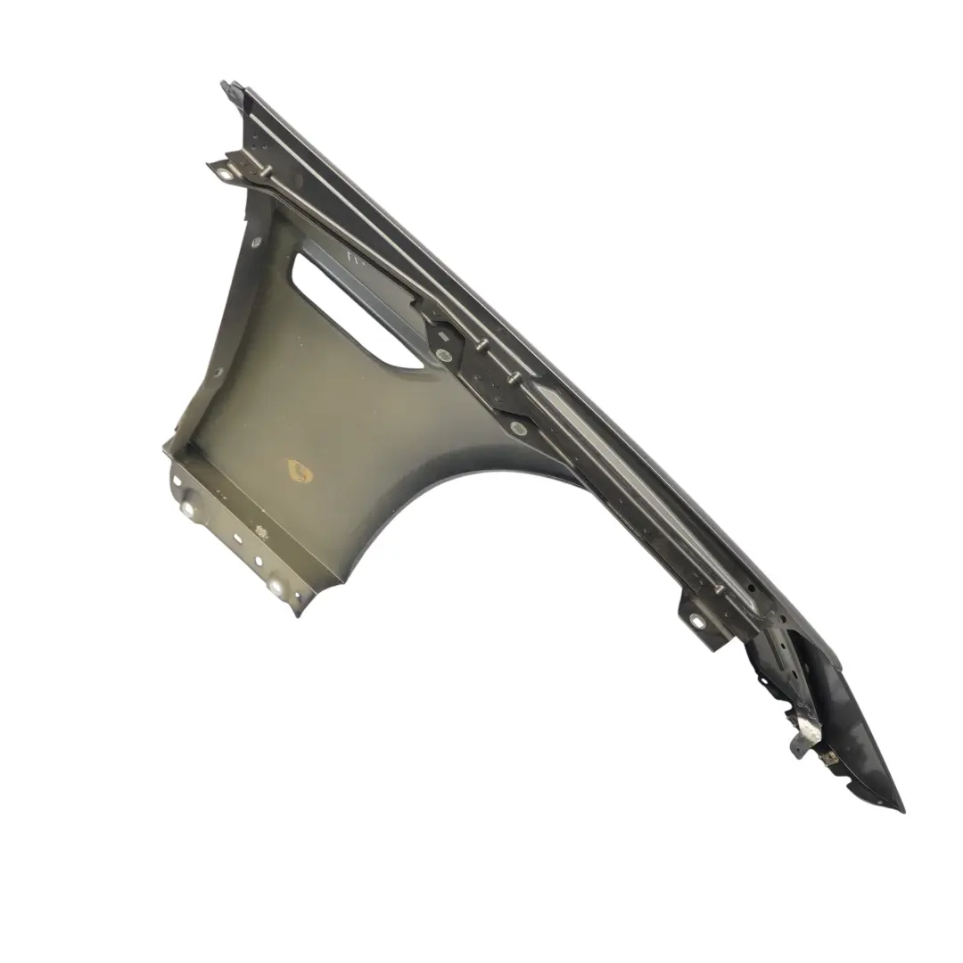 Błotnik Lewy Przedni Indium Grey Szary Metalik - 963 do Mercedes R172 o numerze A1728800107 Mercedes R172 Błotnik Lewy Przedni Indium Grey Szary Metalik - 963 - SKU A1728800107-ING - Numer Części A1728800107