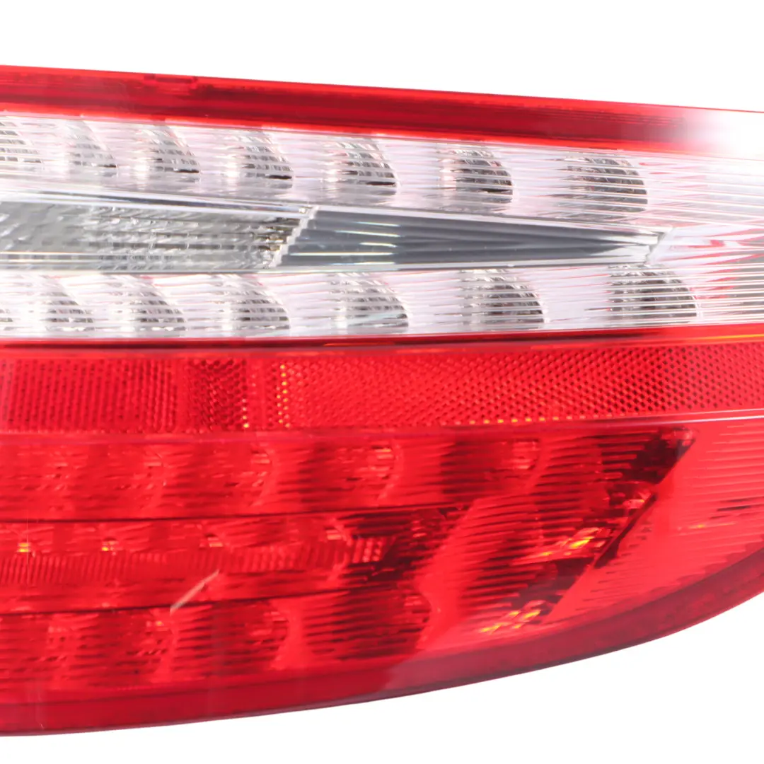 Mercedes SLK R172 Luz Trasera Trasera Derecha Panel Lateral - SKU A1729062100 - Número de pieza A1729062100