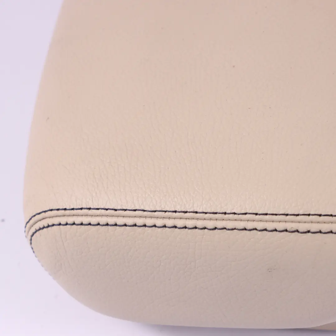 Poggiatesta Sedile anteriore destro Pelle Beige per Mercedes SLK R172 con numero di parte A1729700450 Mercedes SLK R172 Poggiatesta Sedile anteriore destro Pelle Beige - SKU A1729700450 - Numero di parte A1729700450