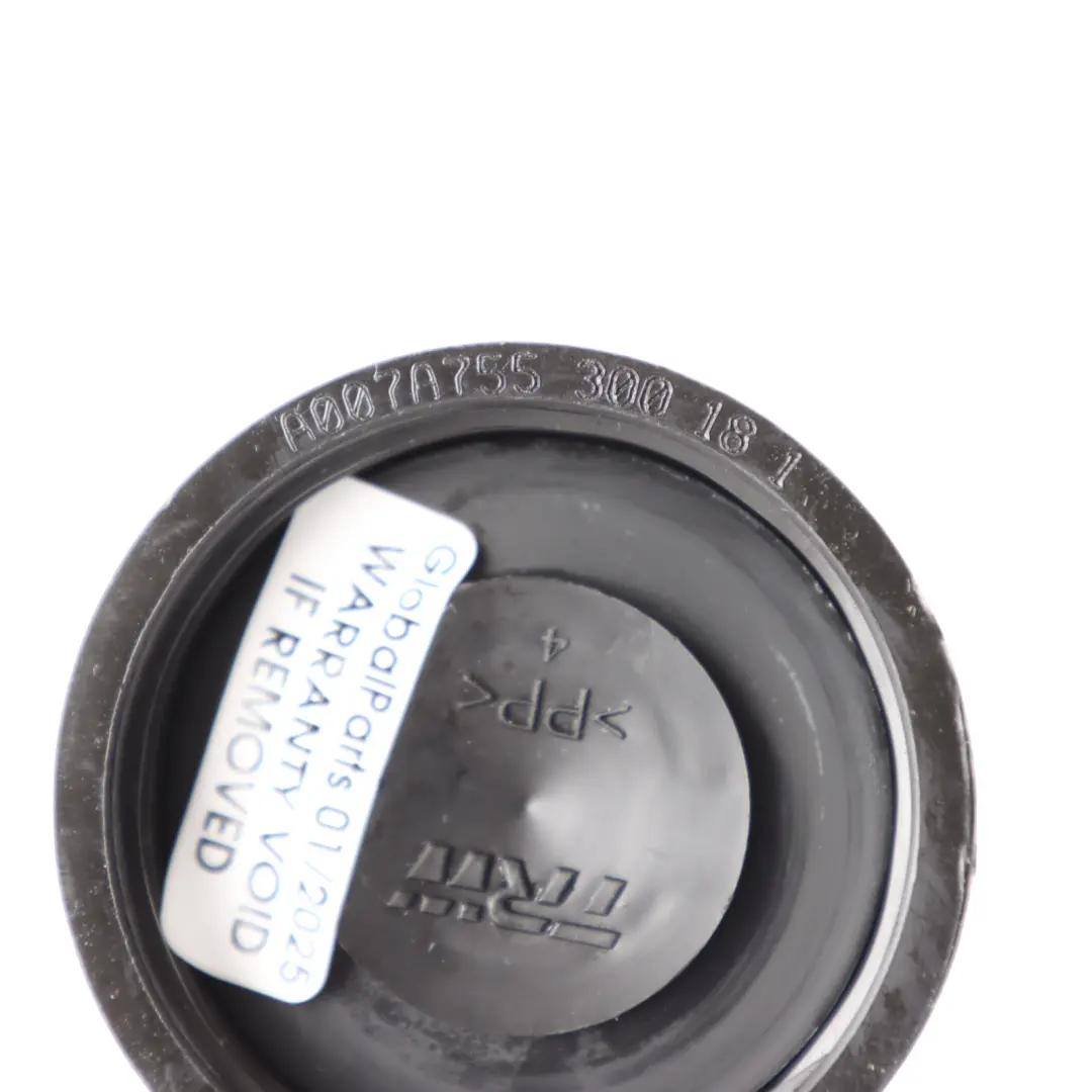 Tappo Serbatoio Liquido Freni Mercedes C118 W177 W247 W463 per con numero di parte A1774320000 Tappo Serbatoio Liquido Freni Mercedes C118 W177 W247 W463 - SKU A1774320000 - Numero di parte A1774320000