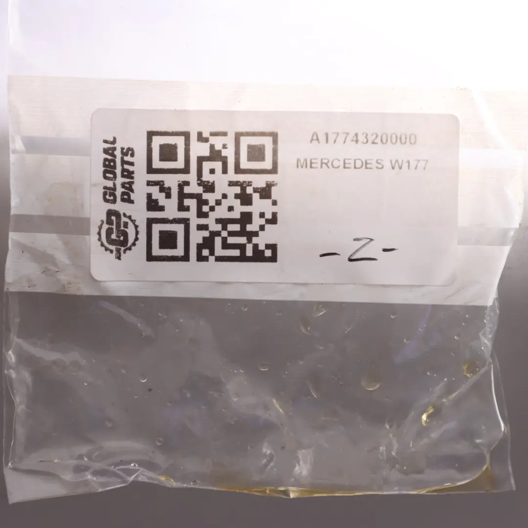 Bouchon Réservoir De Liquide De Frein Mercedes C118 W177 W247 W463 pour à propos du numéro de pièce A1774320000 Bouchon Réservoir De Liquide De Frein Mercedes C118 W177 W247 W463 - SKU A1774320000 - Numéro de pièce A1774320000