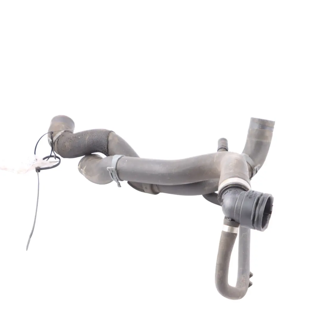 Tuyau D'eau Liquide Refroidissement pour Volkswagen Golf Mk7 Audi A3 8V à propos du numéro de pièce 5Q0121049CL Volkswagen Golf Mk7 Audi A3 8V Tuyau D'eau Liquide Refroidissement - SKU 5Q0121049CL - Numéro de pièce 5Q0121049CL