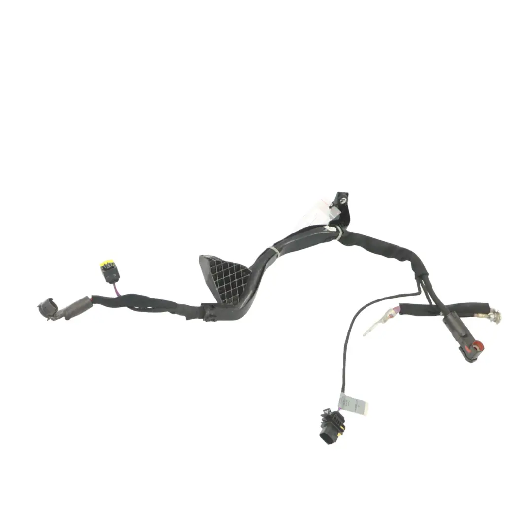 M282 Starter Alternator Electrical Wiring Harness to Mercedes W177 with Part number A1775409357 Mercedes W177 M282 Starter Alternator Electrical Wiring Harness - SKU A1775409357 - Part number A1775409357