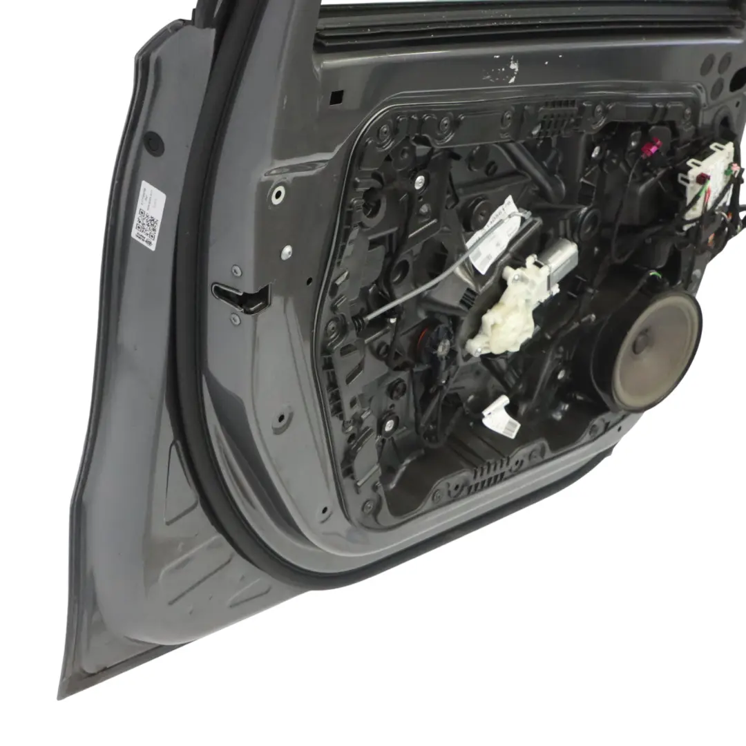 Puerta Delantera Izquierda Mountain Grey Metallic - 787 para Mercedes W177 con número de pieza A1777200700 Mercedes W177 Puerta Delantera Izquierda Mountain Grey Metallic - 787 - SKU A1777200700-MG1 - Número de pieza A1777200700