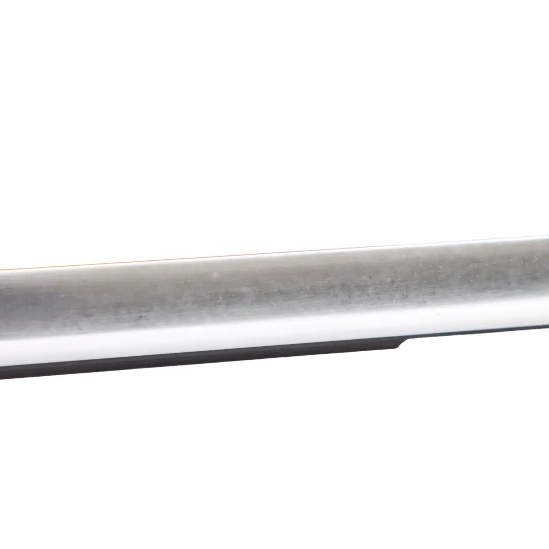 Mercedes W177 Tür Fenster Streifen Dichtung Hinten Links Chrom - SKU A1777352301-1 - Teilenummer A1777352301
