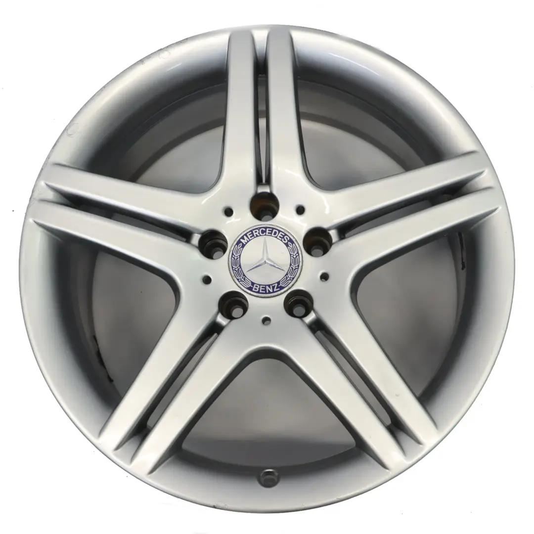 Jante arrière argentée 18" ET:30 8,5J 5 doubles rayons pour Mercedes W203 à propos du numéro de pièce A2034015602 Mercedes W203 Jante arrière argentée 18" ET:30 8,5J 5 doubles rayons - SKU A2034015602-5 - Numéro de pièce A2034015602