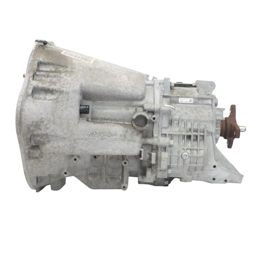 Manualna Skrzynia Biegów 711655 711.655 do Mercedes SLK R172 o numerze A2042605700 Mercedes SLK R172 Manualna Skrzynia Biegów 711655 711.655 - SKU A2042605700 - Numer Części A2042605700