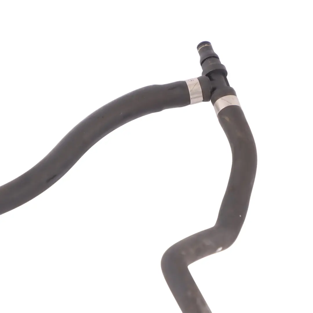 Mercedes W204 Tuyau de refroidissement Conduite d'eau du radiateur - SKU A2045013125 - Numéro de pièce A2045013125