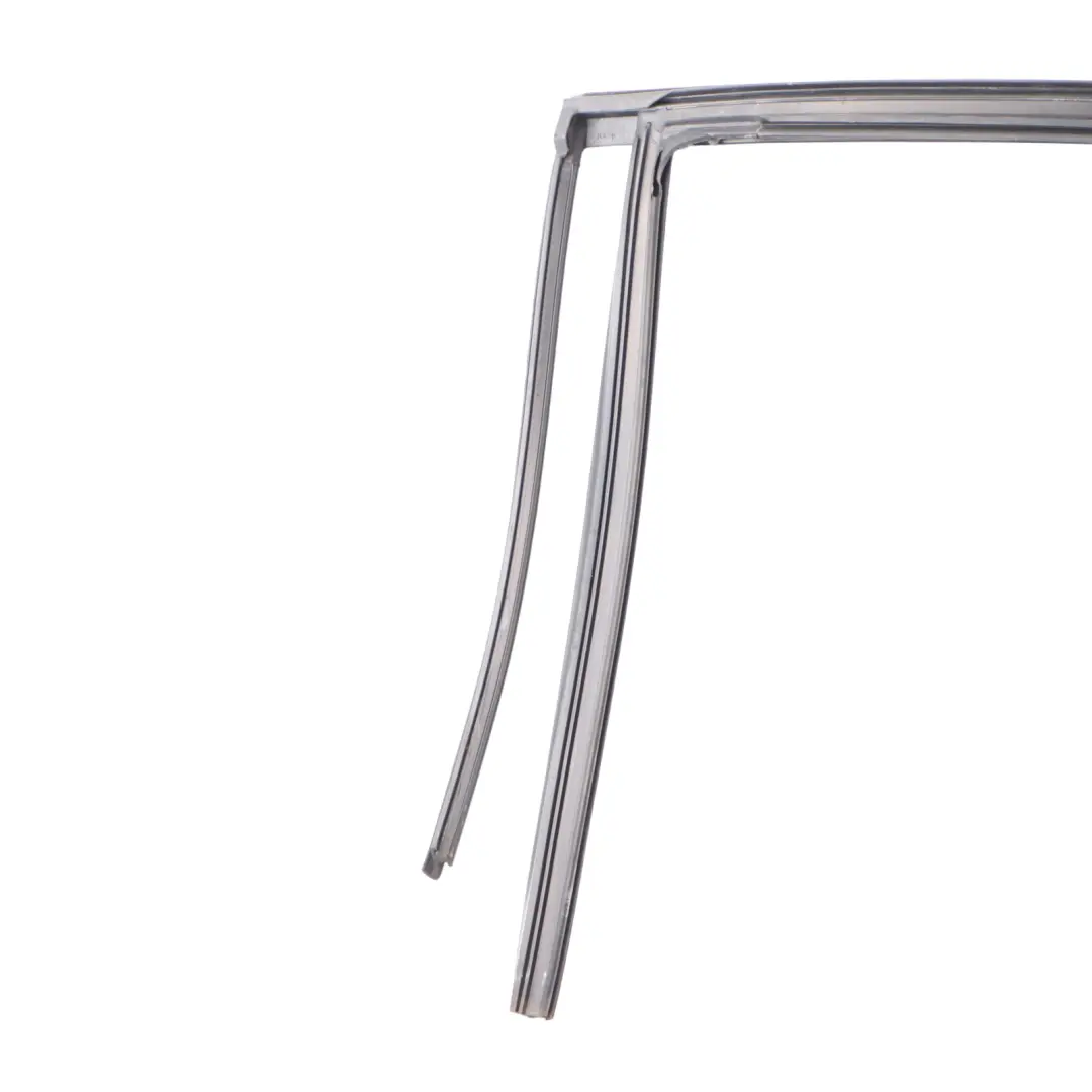 Mercedes S204 Estate Fenêtre Porte Guide d'Etanchéité Cadre Arrière Droit - SKU A2047352625 - Numéro de pièce A2047352625