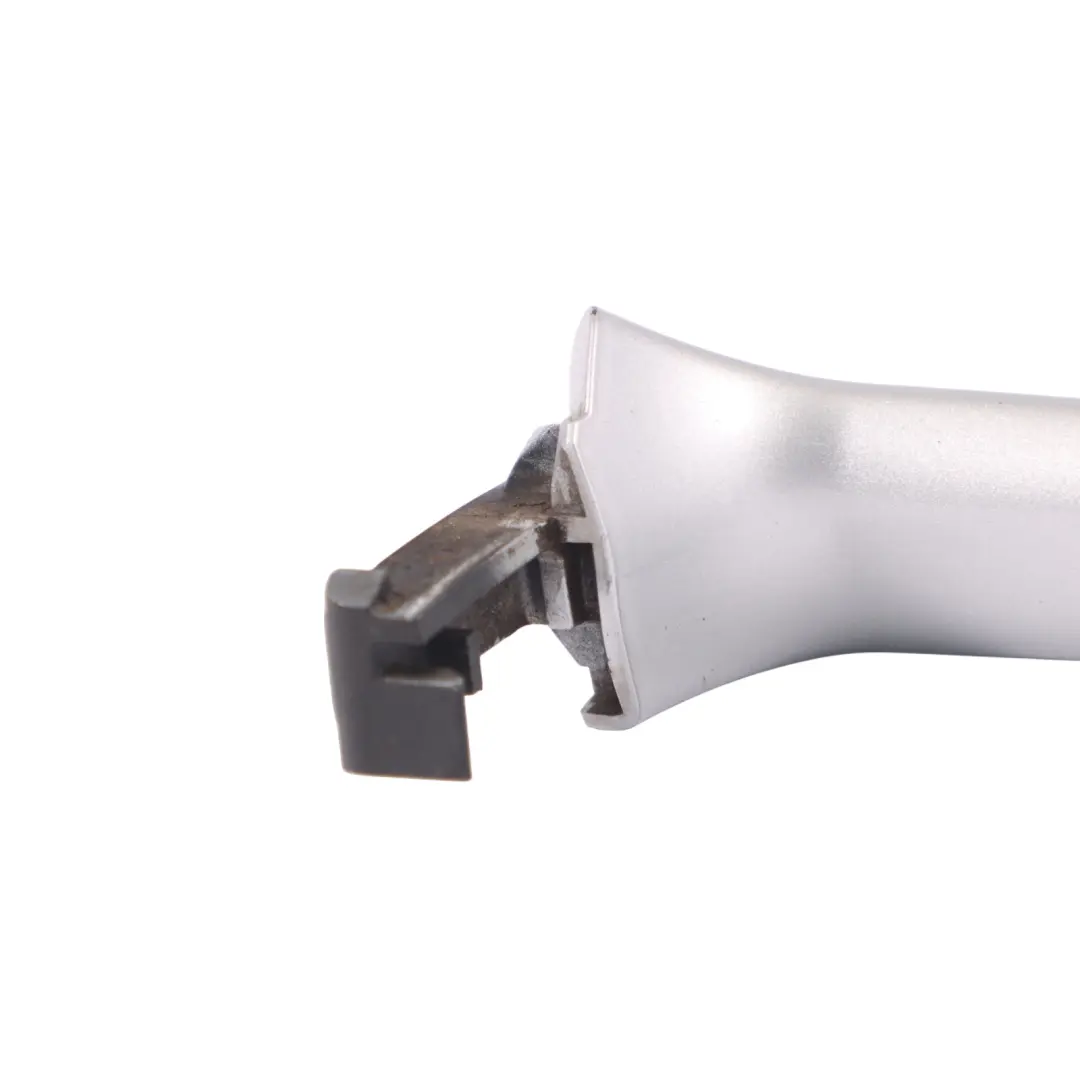 Maniglia della porta anteriore posteriore sinistra Argent 775 per Mercedes W176 W204 con numero di parte A2047600170 Mercedes W176 W204 Maniglia della porta anteriore posteriore sinistra Argent 775 - SKU A2047600170-IRS1 - Numero di parte A2047600170