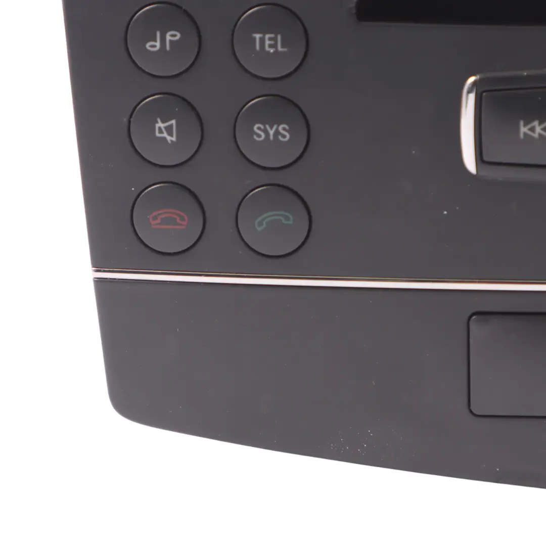 Radio Player COMAND Navi CD Head Unit to Mercedes W204 with Part number A2048700594 Mercedes W204 Radio Player COMAND Navi CD Head Unit - SKU A2048700594-2 - Part number A2048700594