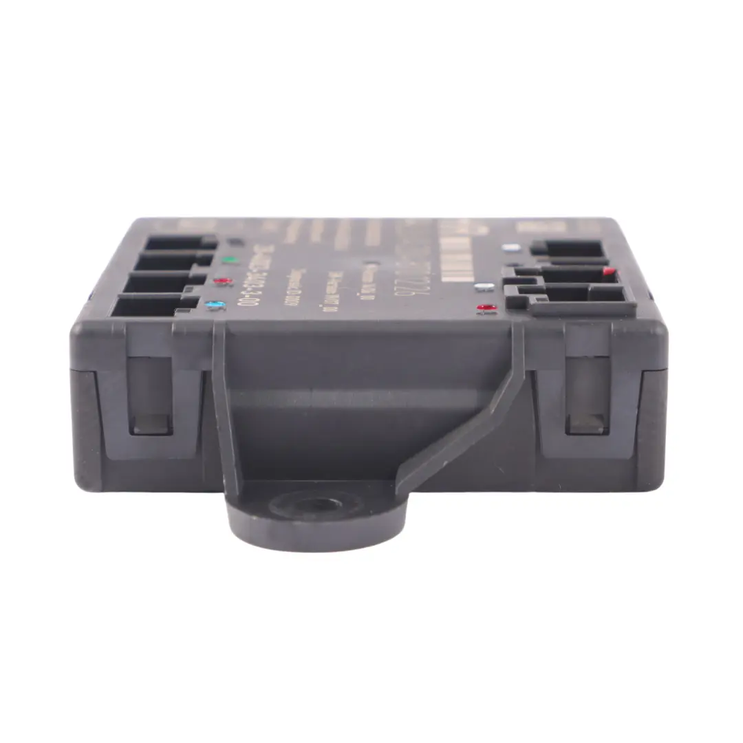 Módulo de Puerta Trasera Derecha Unidad de Control ECU para Mercedes S204 con número de pieza A2048701226 Mercedes S204 Módulo de Puerta Trasera Derecha Unidad de Control ECU - SKU A2048701226 - Número de pieza A2048701226