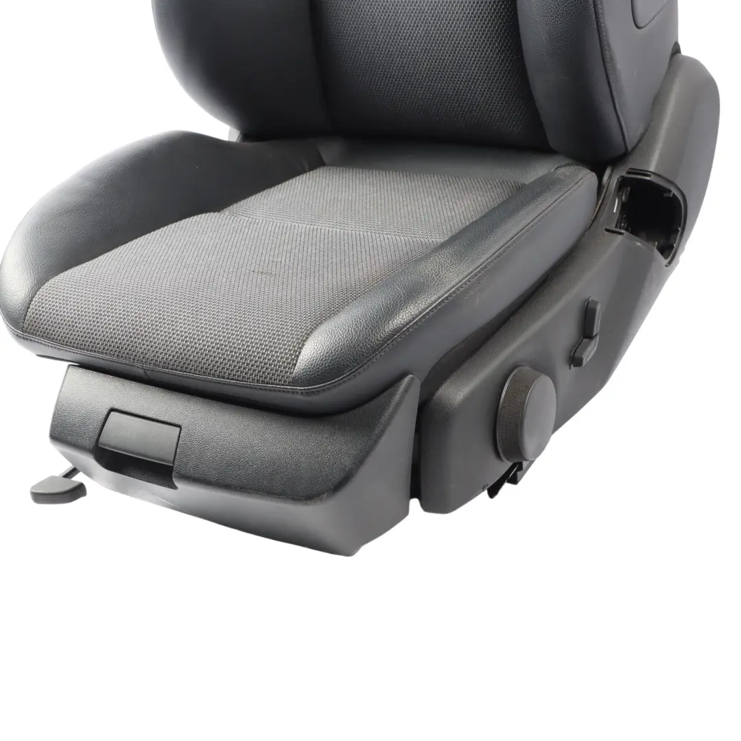 Mercedes W204 S204 Sedile Sportivo Anteriore Sinistro Pelle Tessuto - SKU A2049102347-1 - Numero di parte A2049102347