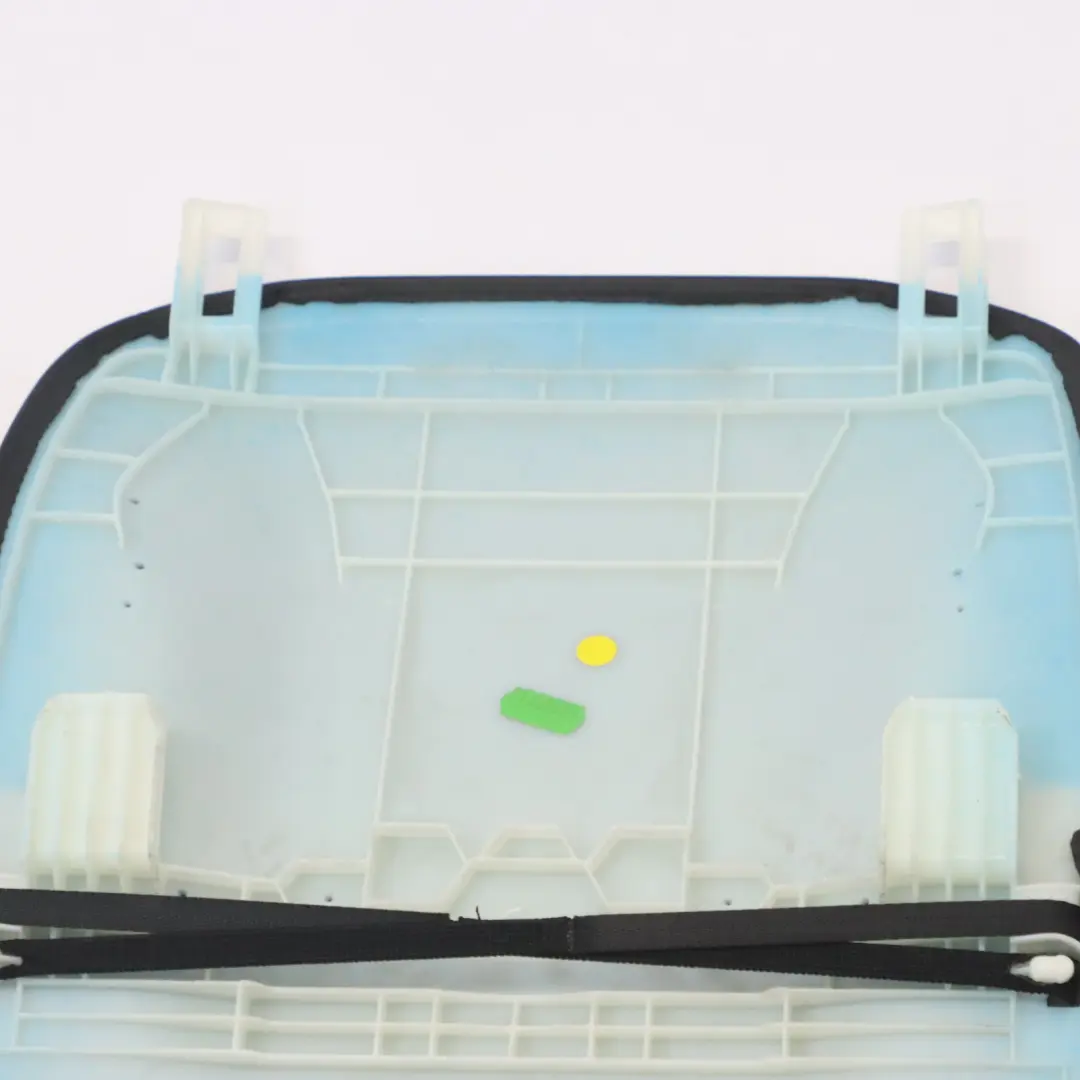 Mercedes W204 Asiento Delantero Respaldo Cubierta Izquierda Derecha - SKU A2049104801 - Número de pieza A2049104801