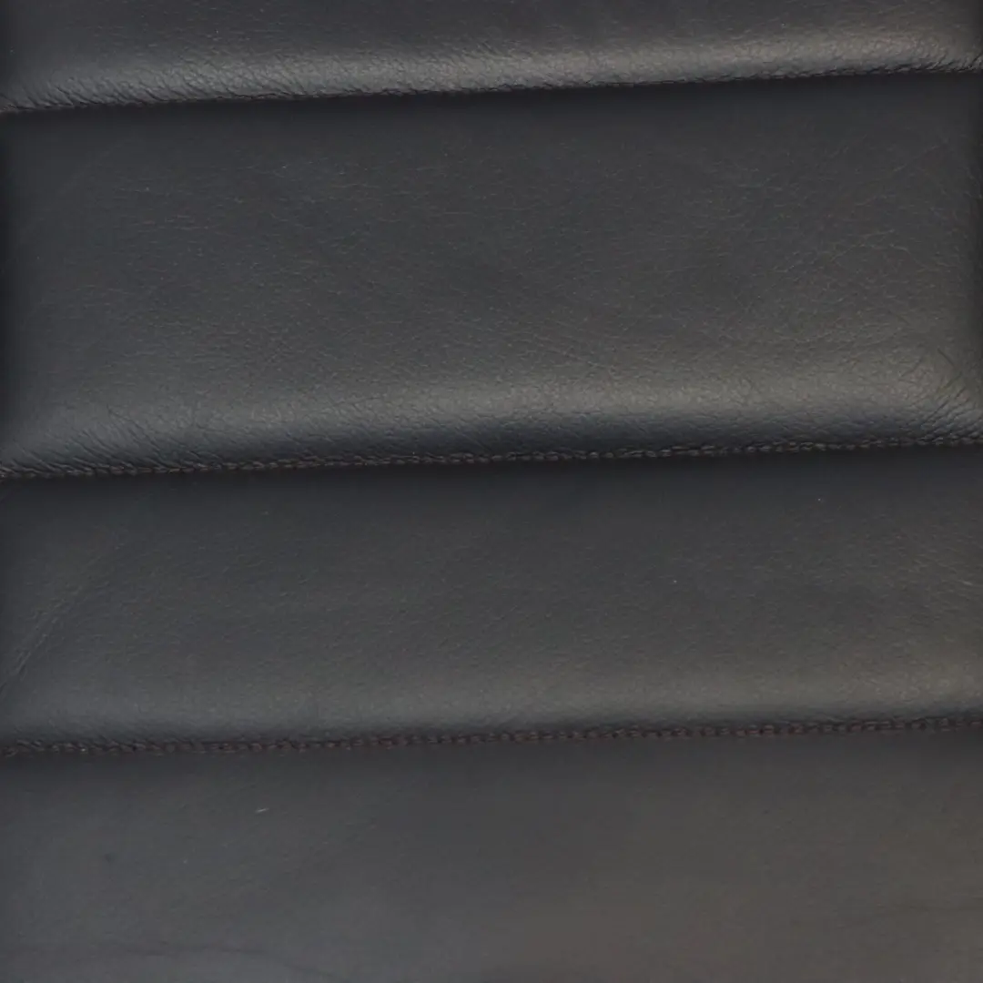 Mercedes C207 AMG Coussin de siège avant gauche droit chauffant cuir noir - SKU A2049106209 - Numéro de pièce A2049106209