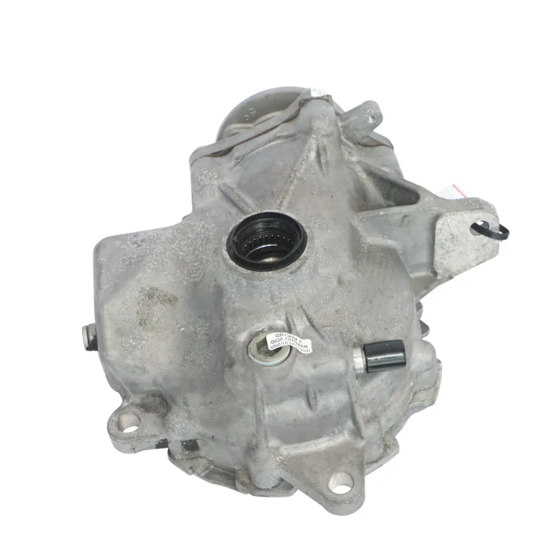 4MATIC Differenziale anteriore 3.066 GARANZIA per Mercedes W205 C253 con numero di parte A2053304107 Mercedes W205 C253 4MATIC Differenziale anteriore 3.066 GARANZIA - SKU A2053304107 - Numero di parte A2053304107