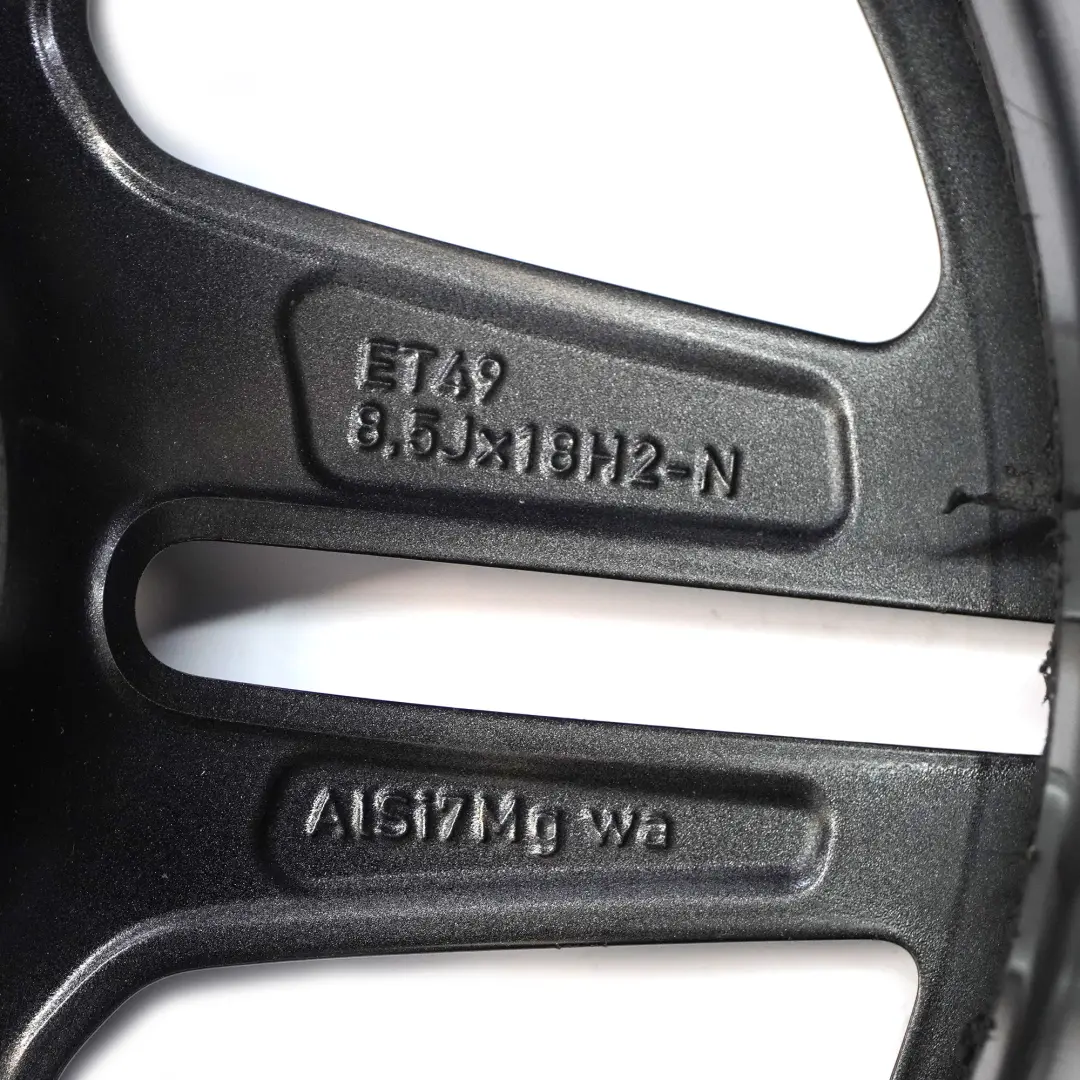 Jante arrière alliage AMG 18" ET:49 8,5J pour Mercedes W205 à propos du numéro de pièce A2054019600 Mercedes W205 Jante arrière alliage AMG 18" ET:49 8,5J - SKU A2054019600-2 - Numéro de pièce A2054019600