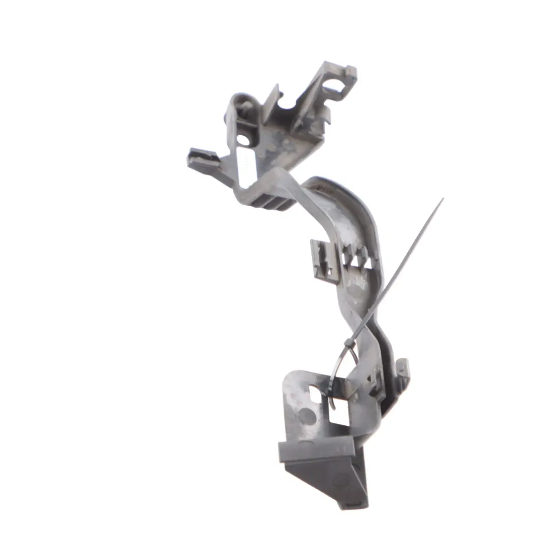 Pipe Holder Mercedes W205 W213 C253 Hose Bracket Front Right O/S to with Part number A2055467880 Pipe Holder Mercedes W205 W213 C253 Hose Bracket Front Right O/S - SKU A2055467880 - Part number A2055467880