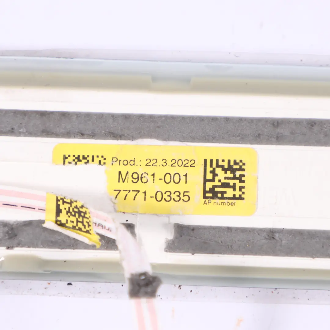 Plaque de seuil avant droite pour Mercedes W205 X253 à propos du numéro de pièce A2056800735 Mercedes W205 X253 Plaque de seuil avant droite - SKU A2056800735-1 - Numéro de pièce A2056800735