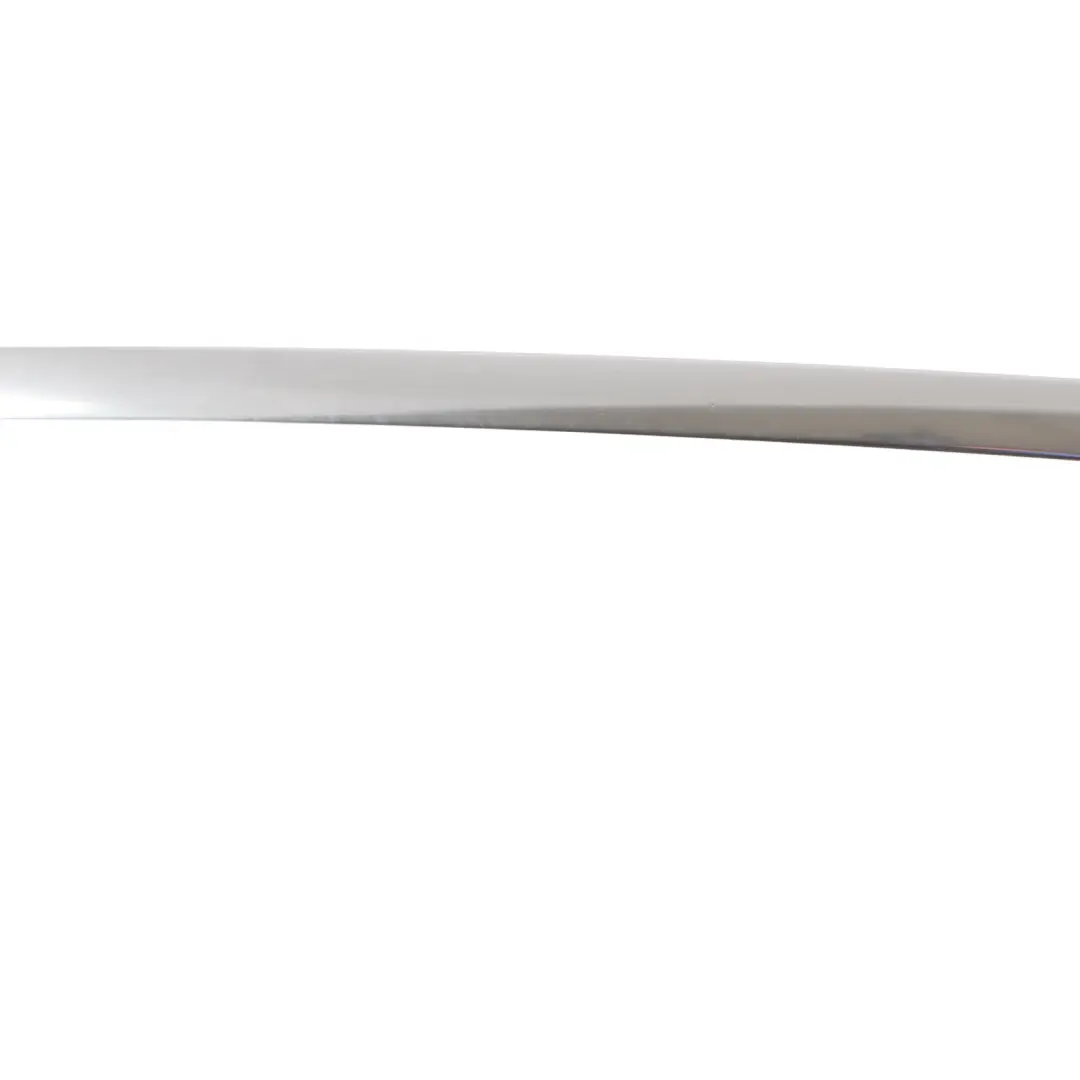 Türfensterverkleidung Vorne Links Leiste Silber für Mercedes W205 mit Teilenummer A2056900180 Mercedes W205 Türfensterverkleidung Vorne Links Leiste Silber - SKU A2056900180-1 - Teilenummer A2056900180