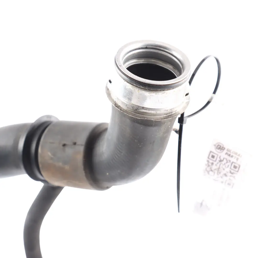 M272 E30 Petrol Engine Motor Coolant Hose Line to Mercedes CLK C209 with Part number A2095011582 Mercedes CLK C209 M272 E30 Petrol Engine Motor Coolant Hose Line - SKU A2095011582 - Part number A2095011582