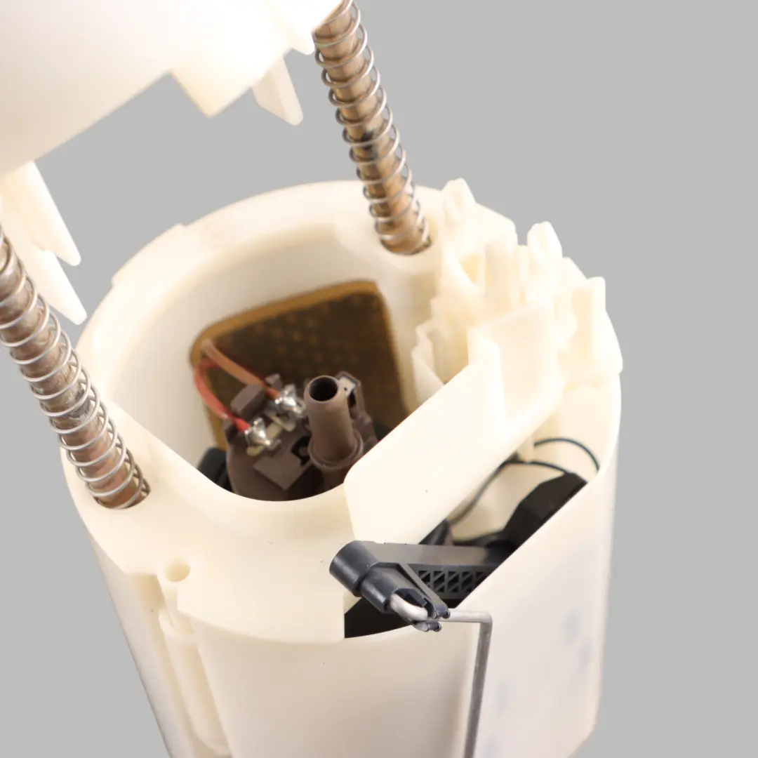 Mercedes C211 C219 M271 Petrol High Pressure Fuel Pump Insulation - SKU A2114702994 - Part number A2114702994